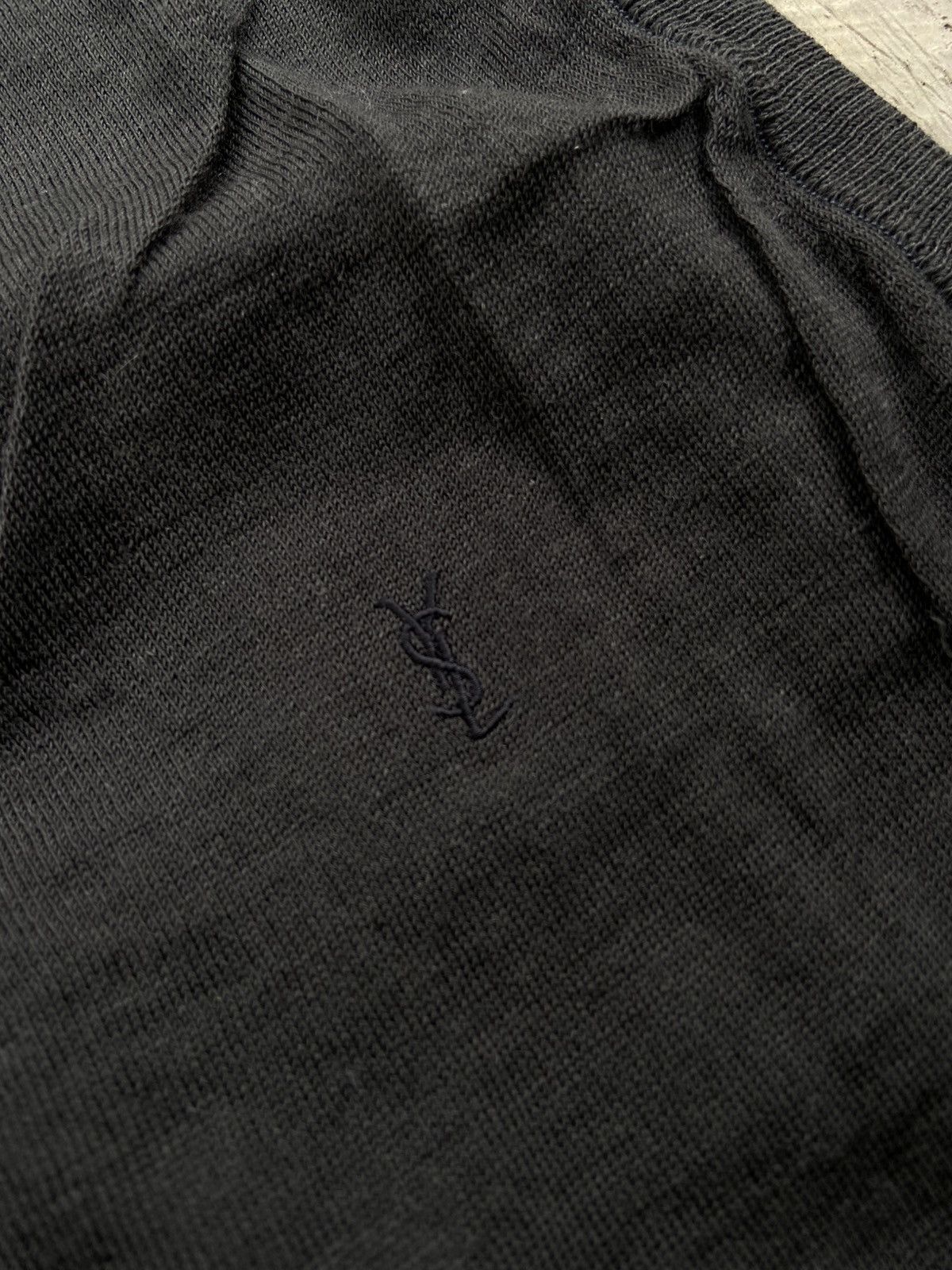 Yves Saint Laurent 1990s Yves Saint Laurent - YSL Button Knit Vest Size M / US 6-8 / IT 42-44 - 4 Thumbnail