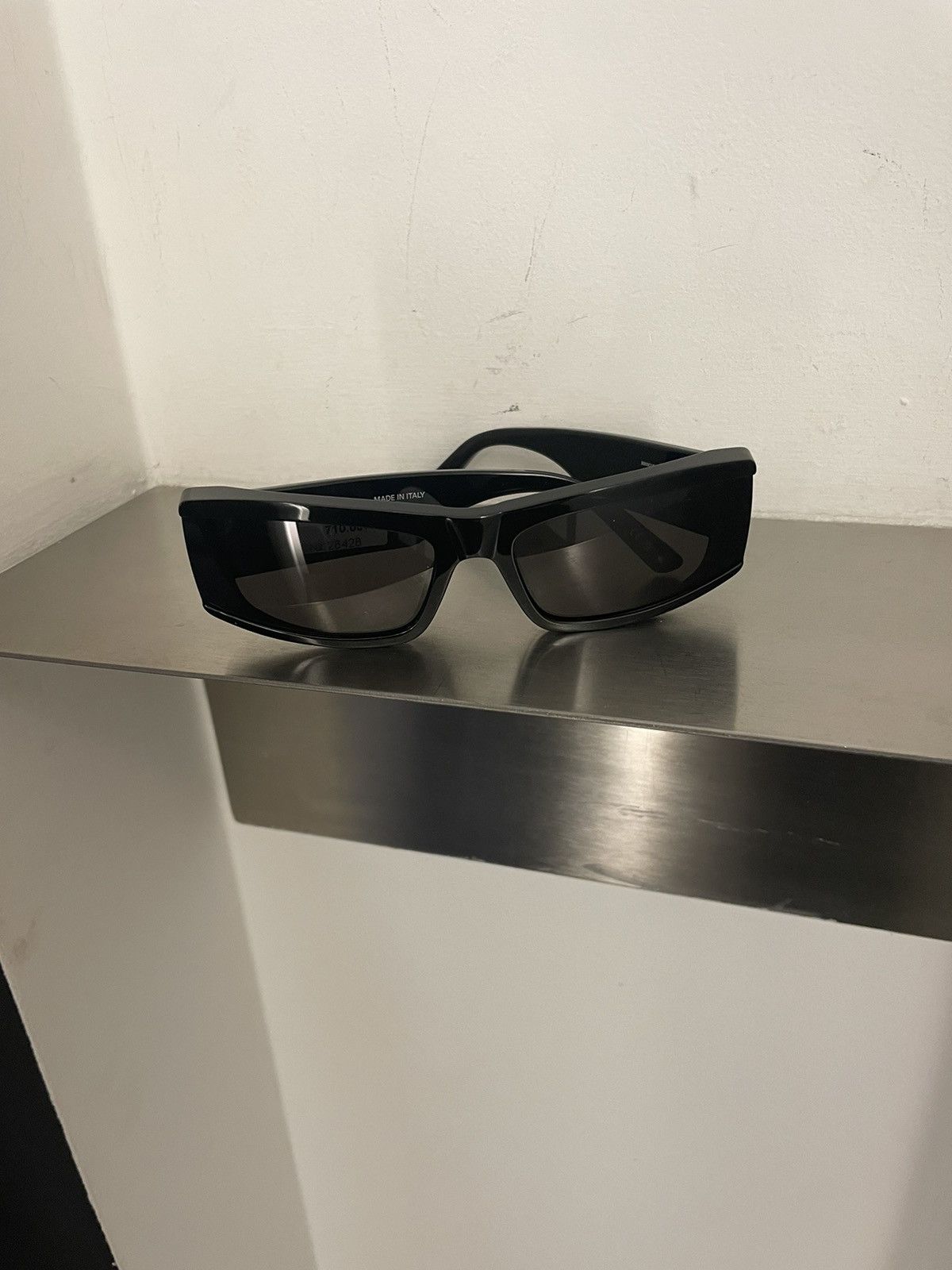Balenciaga ‘EDGY RECTANGLE’ SUNGLASSES Size ONE SIZE - 1 Thumbnail