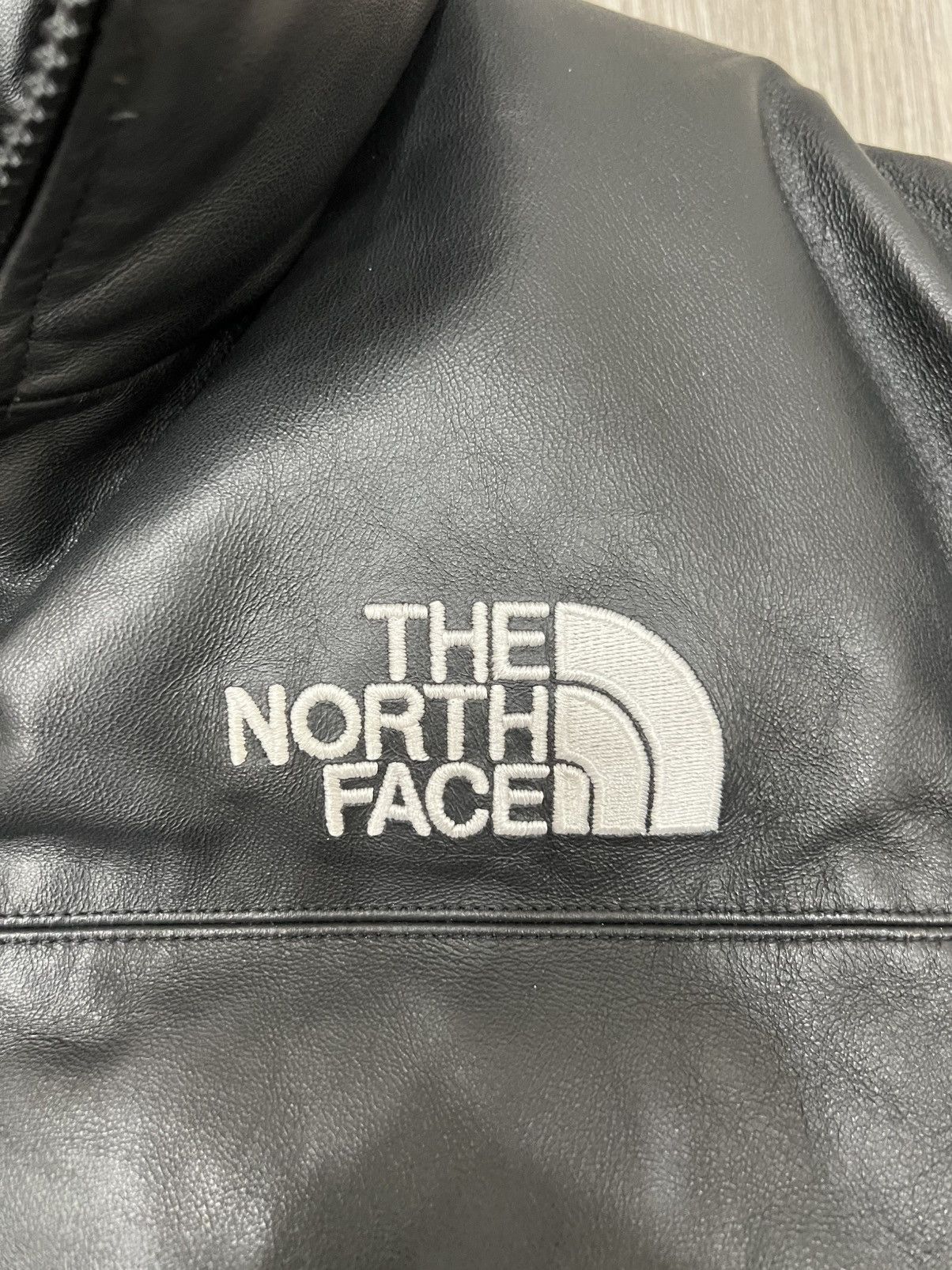 Supreme × The North Face Supreme x The North FW17 Leather Nuptse Jacket Size US M / EU 48-50 / 2 - 8 Thumbnail