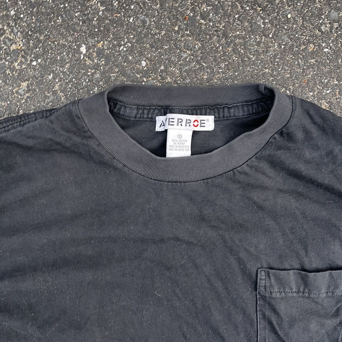 Other Vintage Black T-Shirt Faded Size M Size US M / EU 48-50 / 2 - 3 Thumbnail