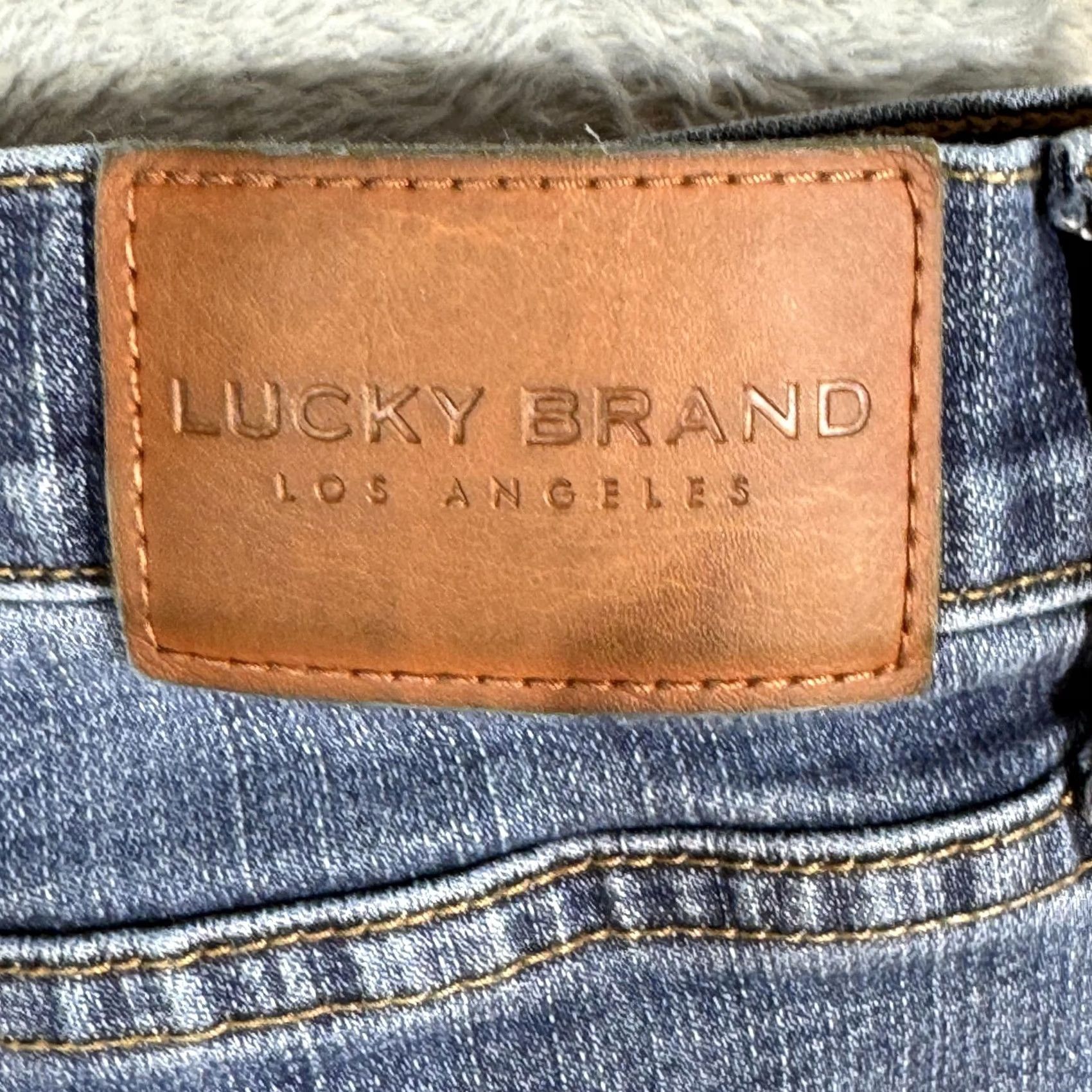 Lucky Brand Lucky Brand 410 Athletic Slim Jeans Mens 36x30 Blue Medium Wash Whiskered Denim Jeans Size US 36 / EU 52 - 3 Thumbnail