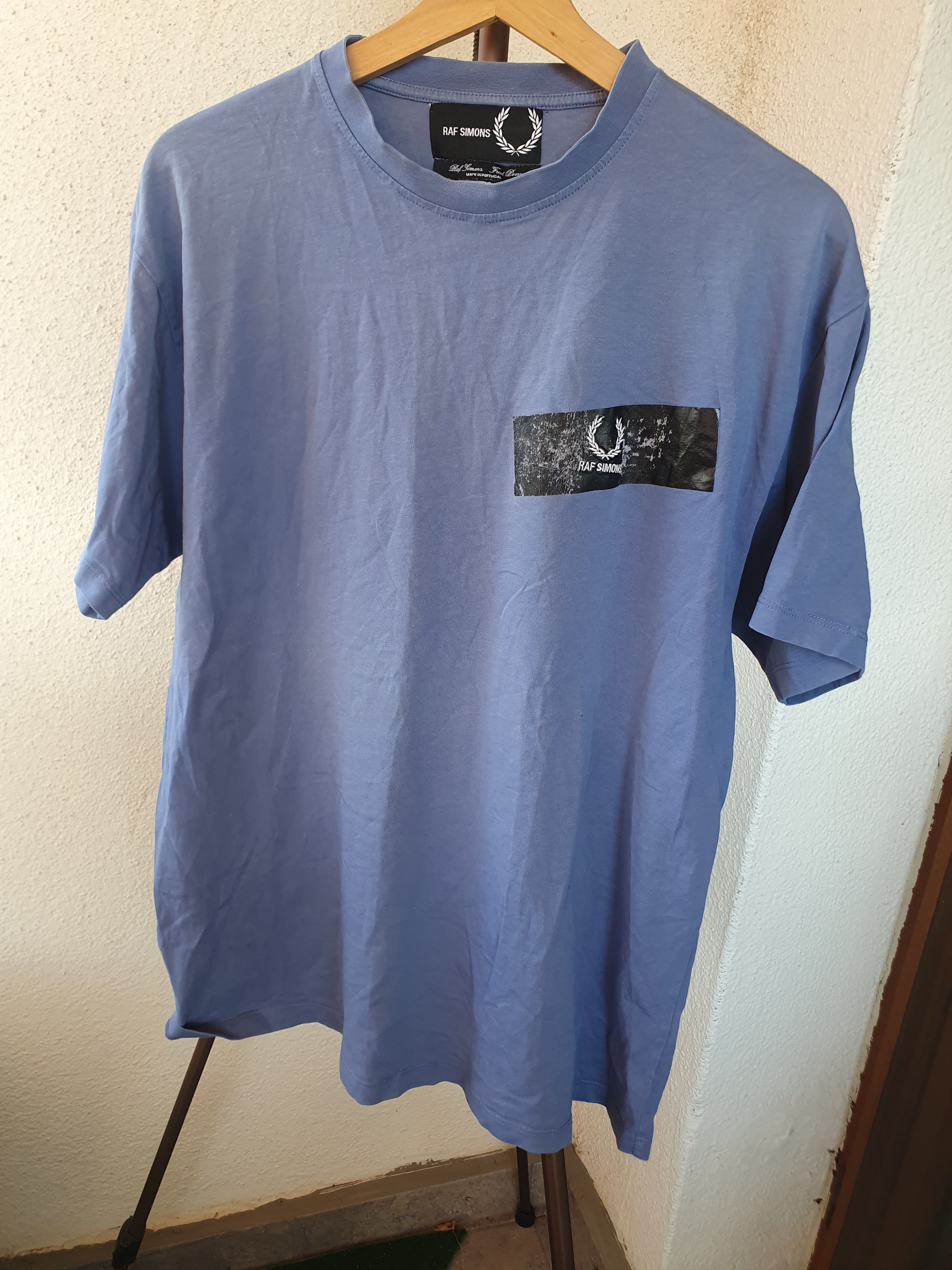 Fred Perry × Raf Simons Fred Perry x Raf Simons Tape Detail Tee sz L Size US L / EU 52-54 / 3 - 2 Thumbnail