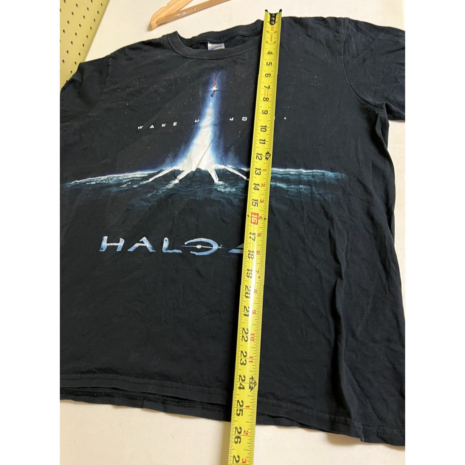 Gildan **2012 Halo 4 Men's Large Black Space Graphic T-Shirt** User: **2012 Halo 4 Men's Large Black Space Graphic T-Shirt** Size US L / EU 52-54 / 3 - 8 Thumbnail