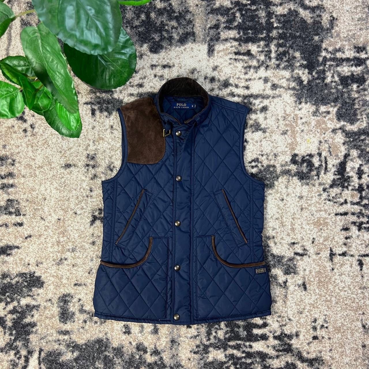Polo Ralph Lauren Polo Ralph Lauren Mini Logo Luxury Quilted Button Up Vest Size US S / EU 44-46 / 1 - 1 Thumbnail