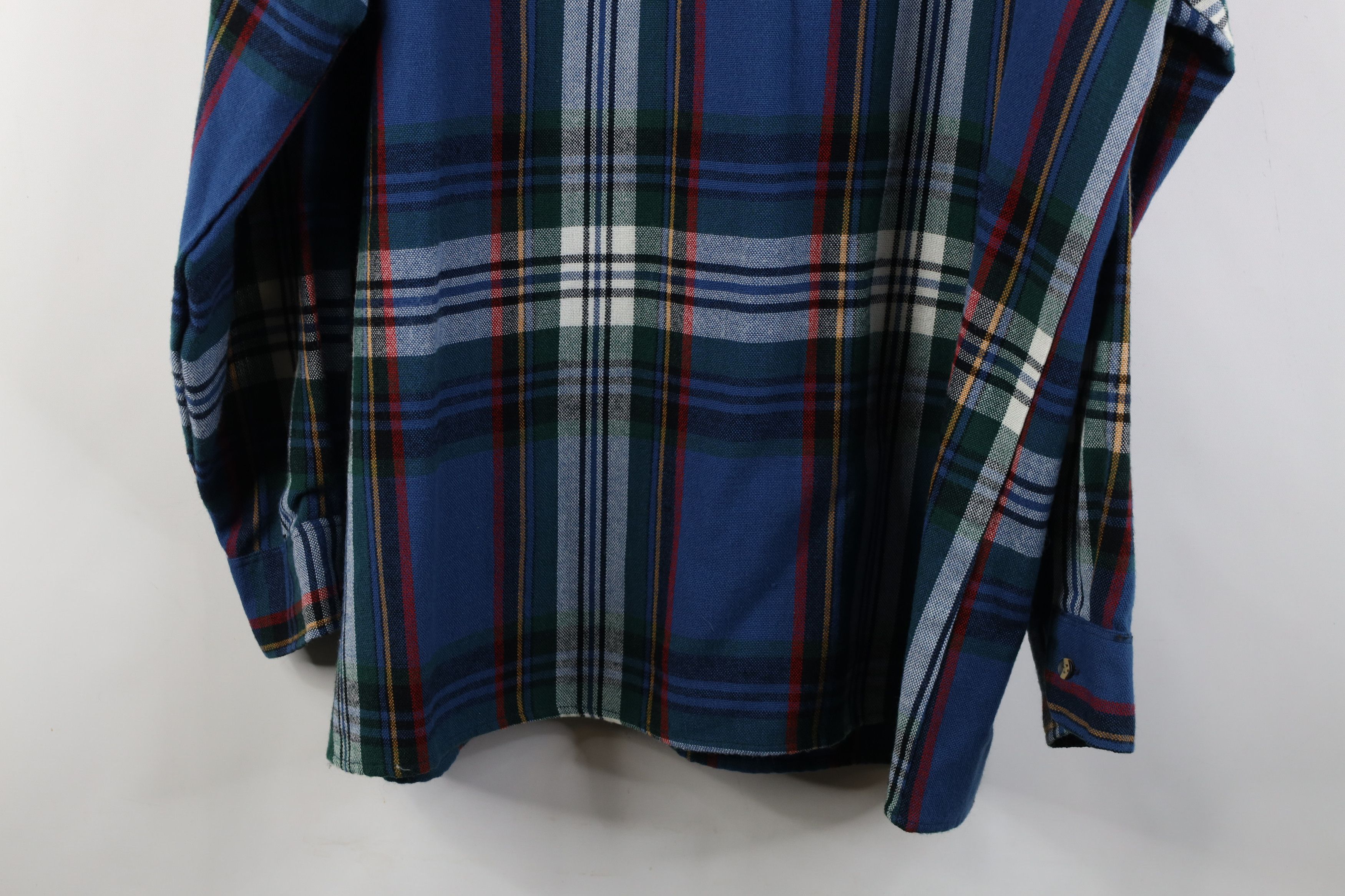 Vintage Vintage 80s 90s Streetwear Plaid Knit Collared Button Shirt Size US L / EU 52-54 / 3 - 13 Thumbnail