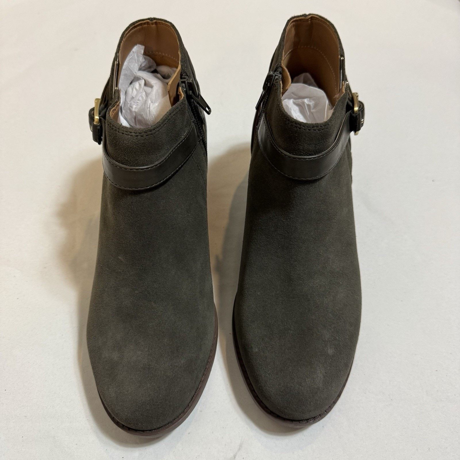 Vionic Vionic Farrah ankle boot khaki green suede Women’s Size 7.5 Size US 7.5 / IT 37.5 - 15 Thumbnail