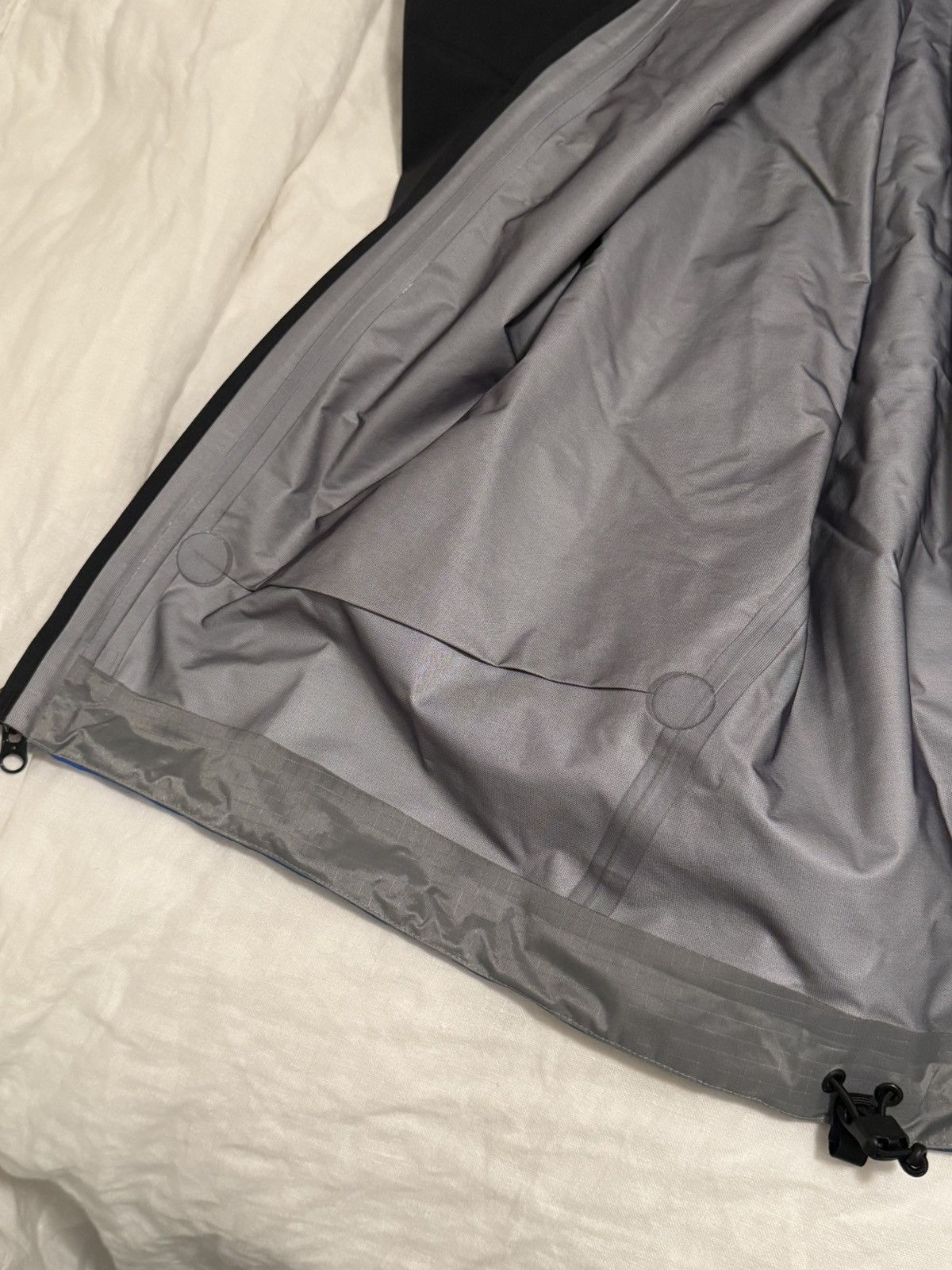 Arc'teryx × Beams Plus BNWT Arc’teryx x Beams Plus Beta Jacket Boro Blue Size US M / EU 48-50 / 2 - 20 Thumbnail