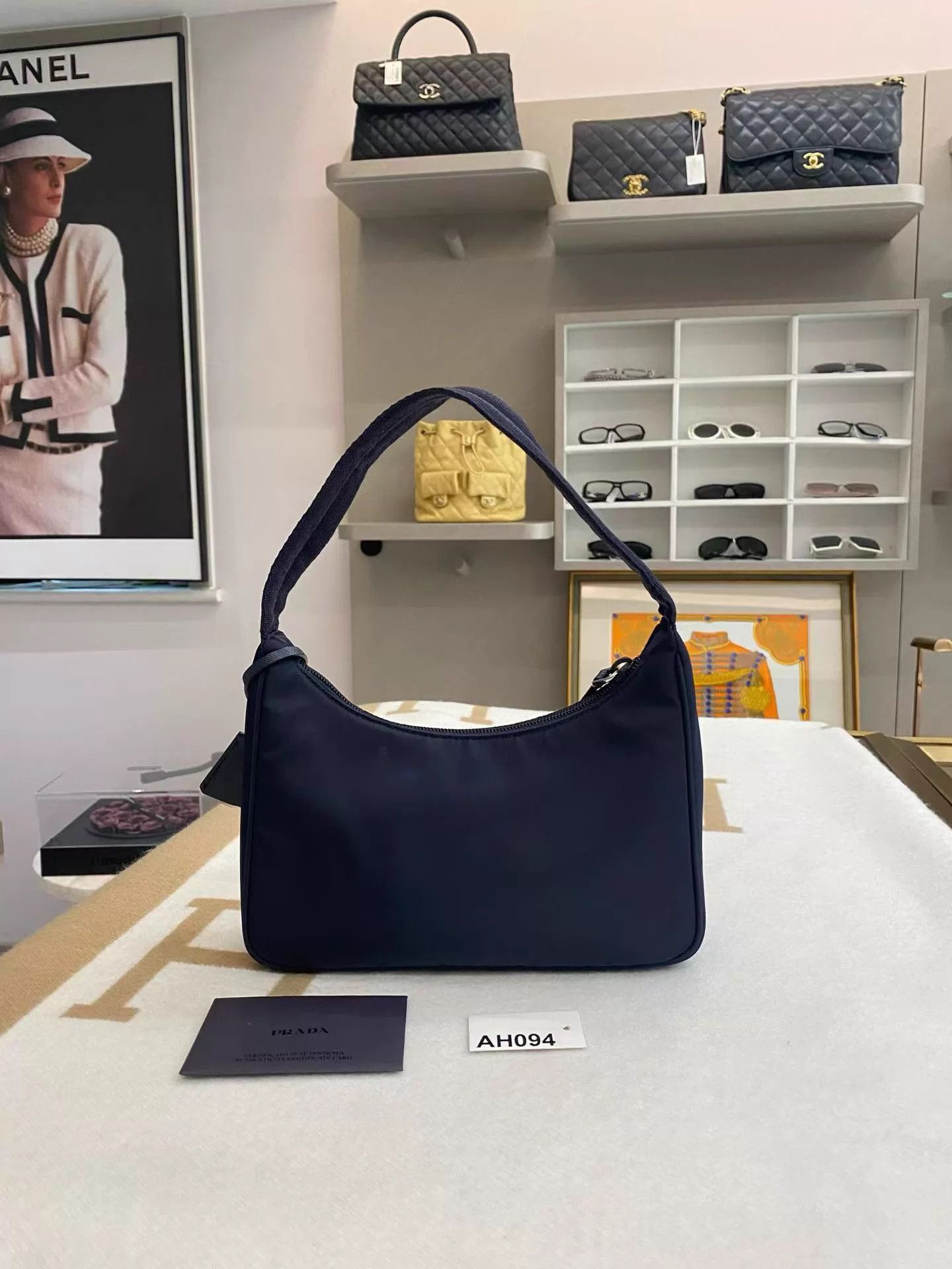 Prada PRADA Re-Edition2000 Hobo Navy Nylon Bag Size ONE SIZE - 4 Thumbnail