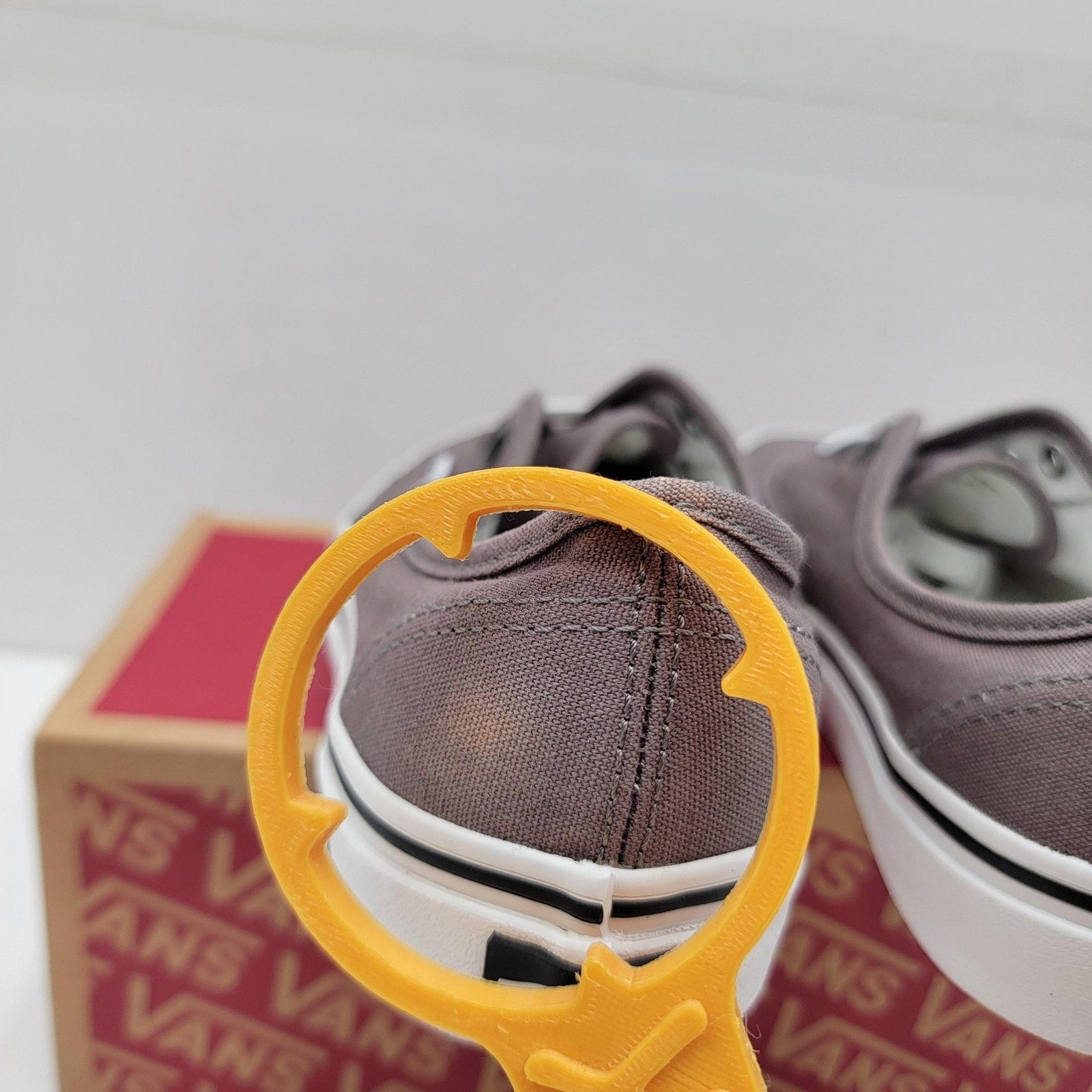 Vans Vans Authentic Shoes Men Size 5.5 Wmn 7 Low Top Skate Canvas Size US 7 / IT 37 - 4 Thumbnail