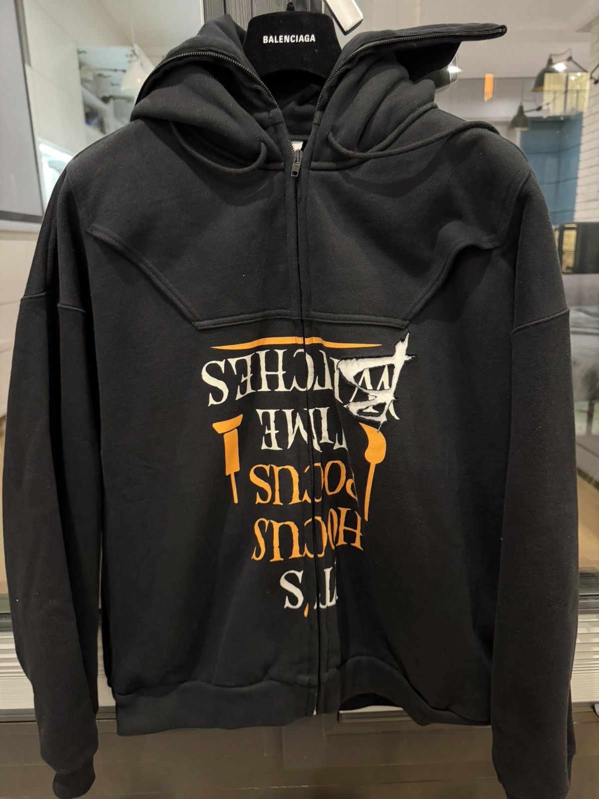 Vetements (NWT) Vetements AW/19 Hocus Pocus Halloween Zip-Up