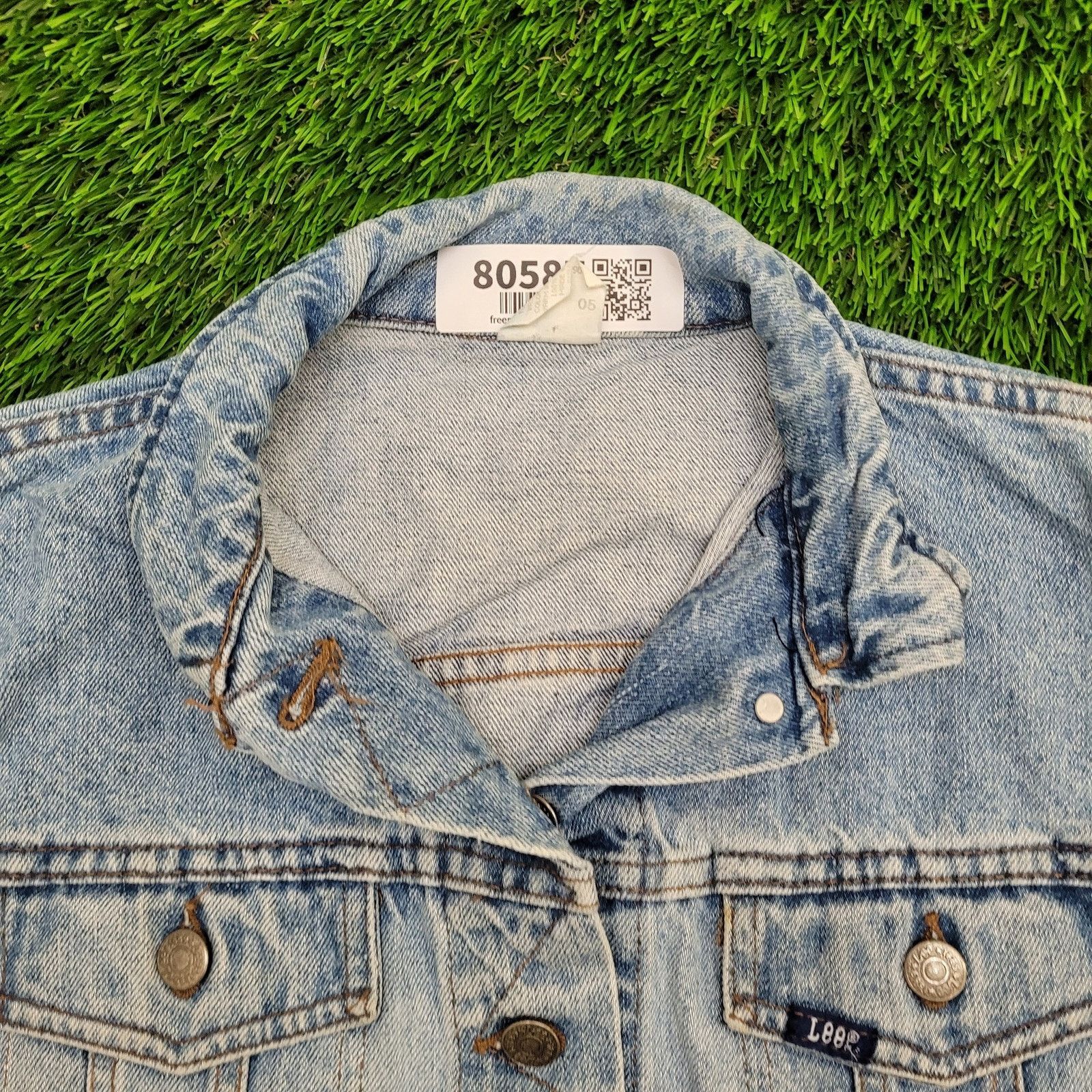 Lee VTG 80s LEE Denim Cropped Jean Jacket Womens S/M 19x18 Faded Size M / US 6-8 / IT 42-44 - 2 Thumbnail