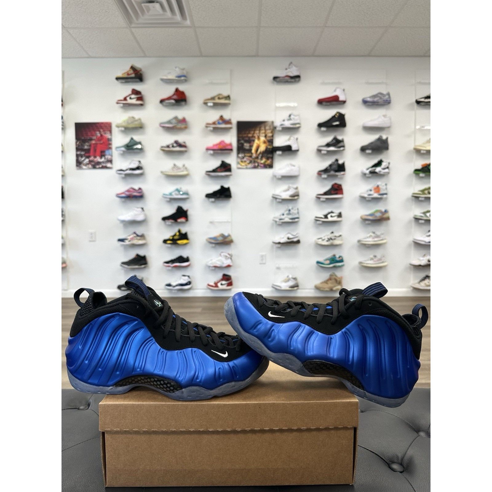 Nike Size 10.5 - Nike Air Foamposite One XX Royal Size US 10.5 / EU 43-44 - 2 Thumbnail