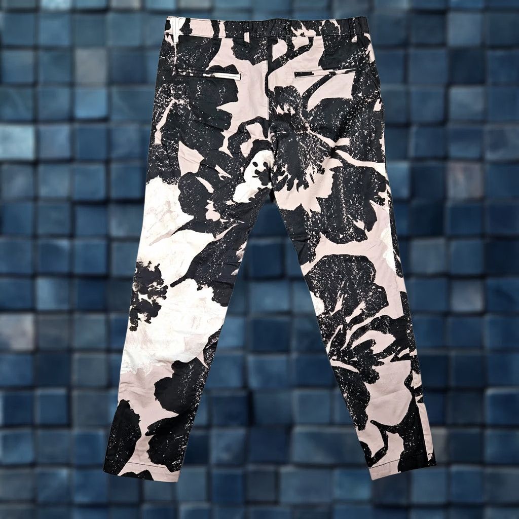 Zara Zara Women’s Black Pink Floral Printed Chino Casual Pant Size 34 Size 24" / US 00 / IT 34 - 1 Thumbnail