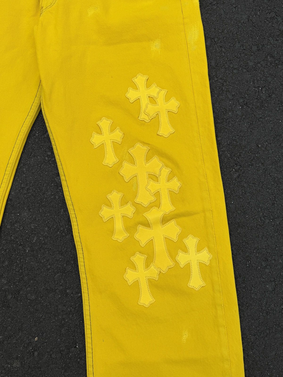 Chrome Hearts Chrome Hearts Yellow Cross Patch Levi's Jeans Size US 33 - 5 Thumbnail