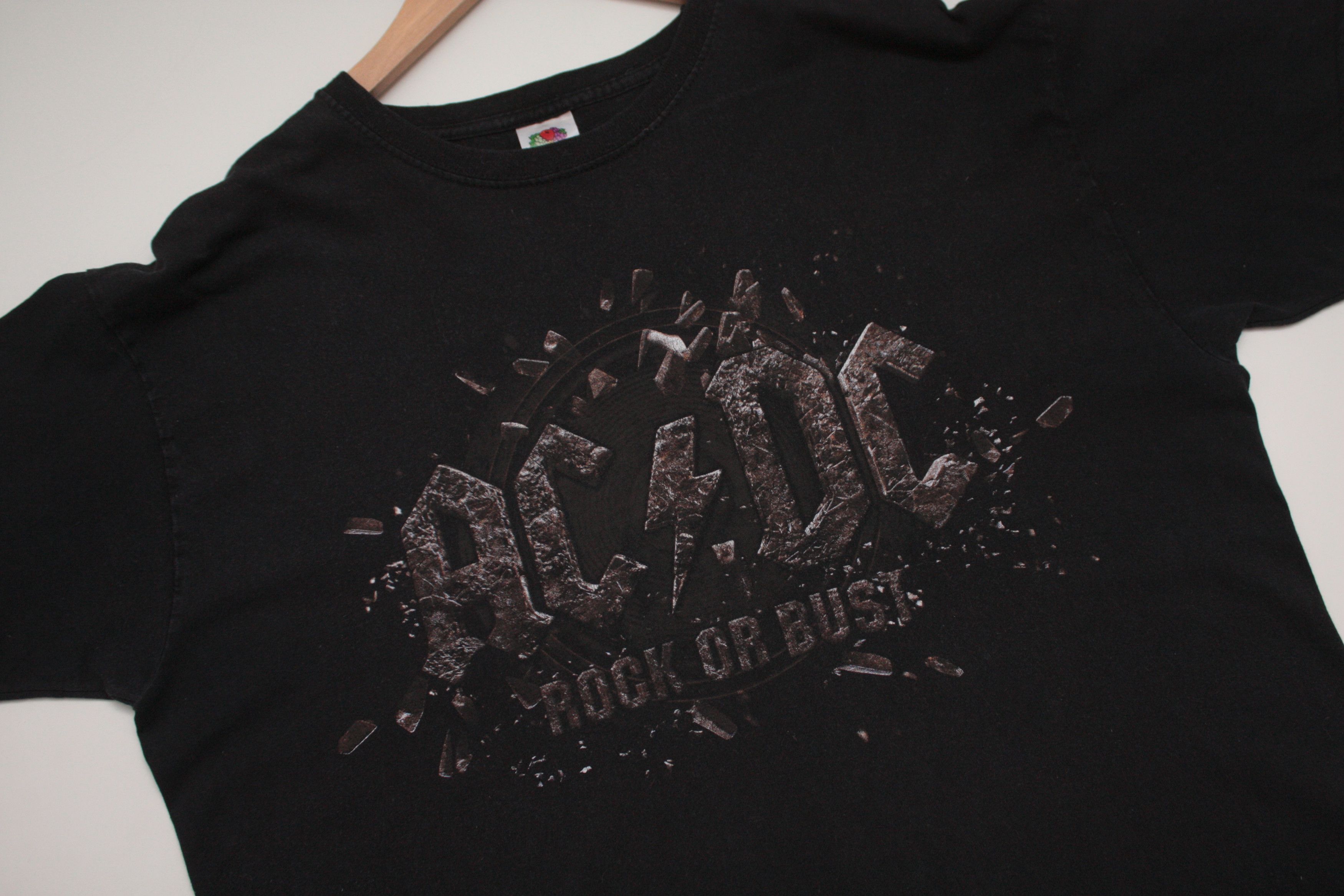 AC/DC AC/DC Europe 2016 Black Large T-Shirt Size US L / EU 52-54 / 3 - 3 Thumbnail