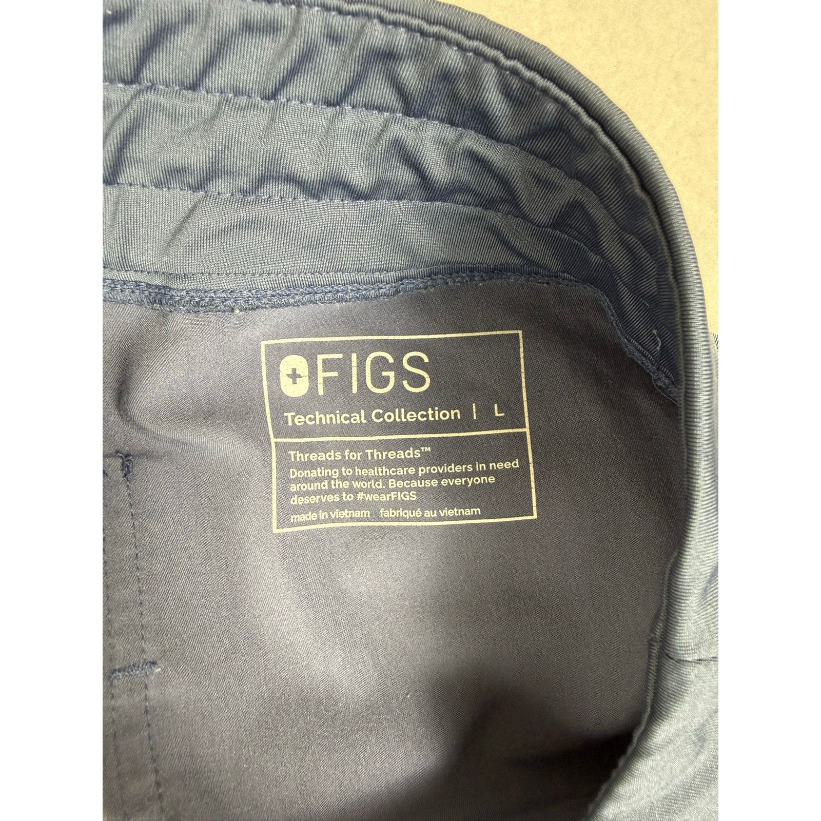 Other Figs Scrub Joggers - Size Large - Excellent Pre-Owned Size 28" / US 6 / IT 42 - 3 Thumbnail