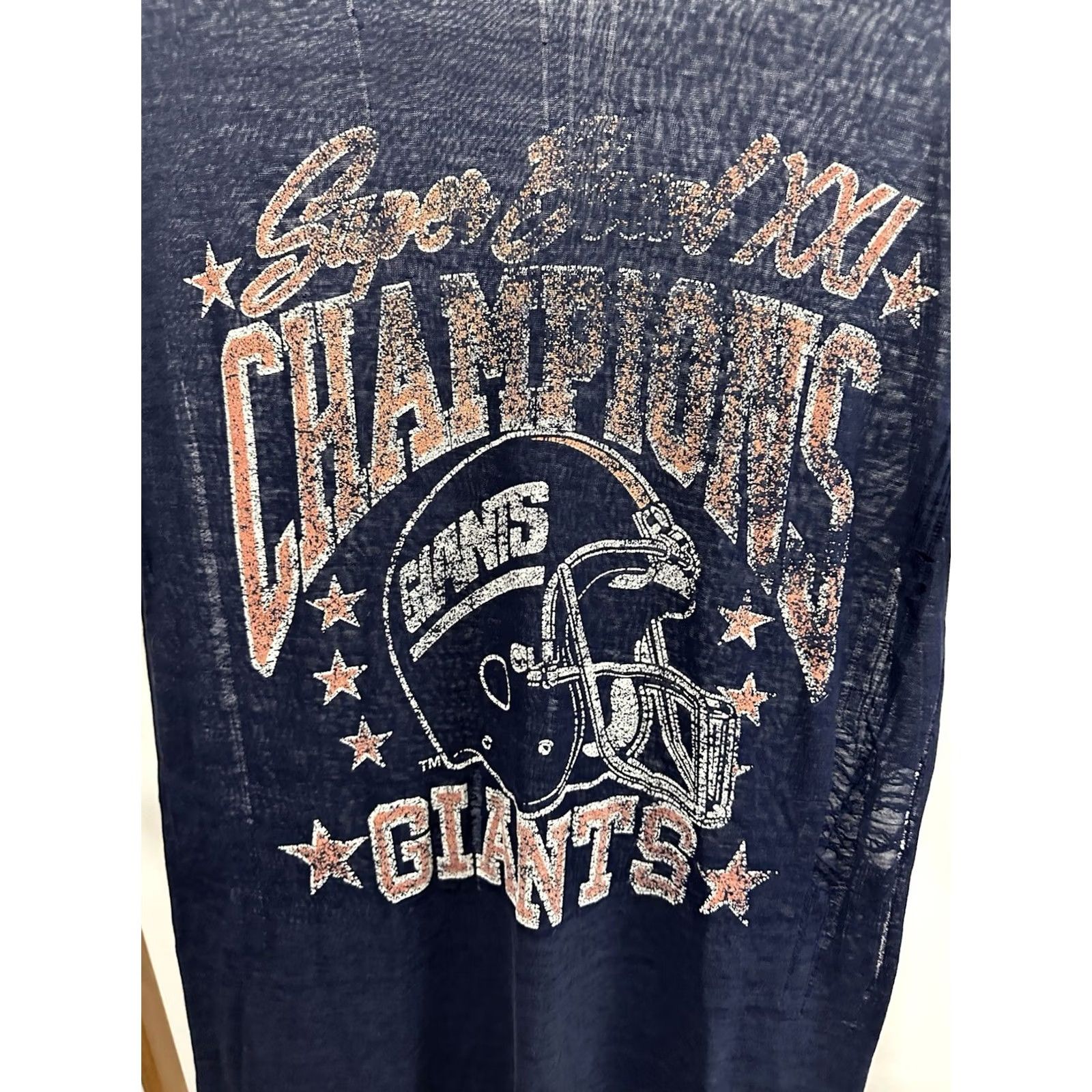 Vintage VTG 80s Super Bowl XXI 1986 Champions NY Giants NFL Paper Thin Burnout T-Shirt L Shirt Mens Blue Distressed Football Thin Thrashed Threadbare Worn Size US L / EU 52-54 / 3 - 3 Thumbnail