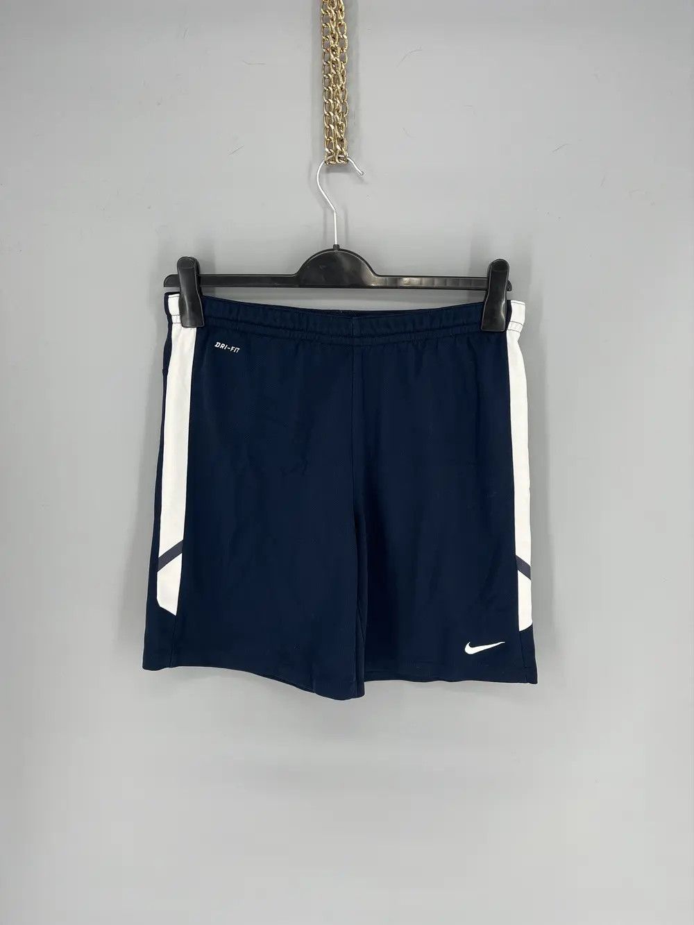 Nike Vintage Y2K Nike Dri-Fit Shorts Streetwear Style Travis Size US 32 / EU 48 - 1 Thumbnail