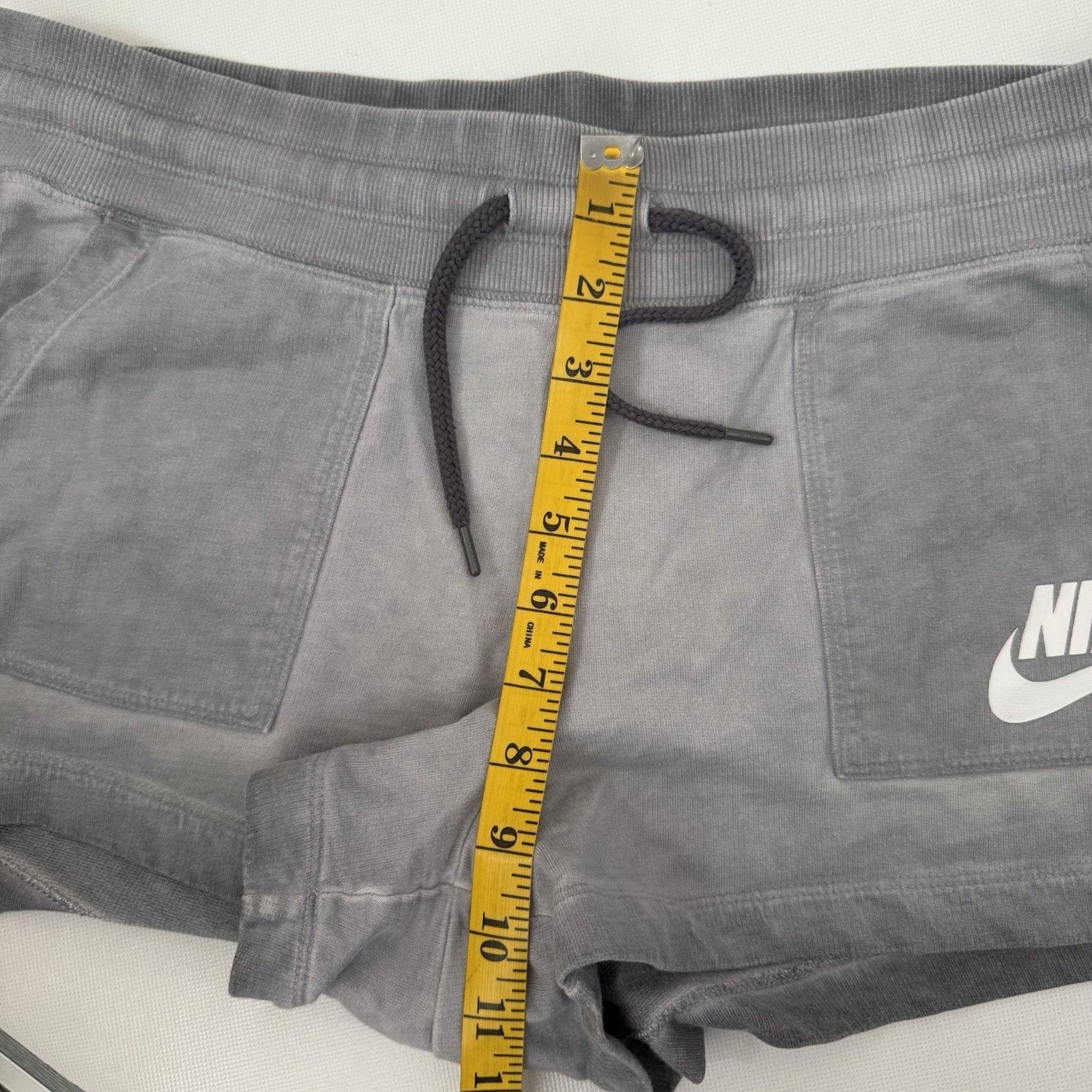 Nike Nike Sportswear Shorts Gray Solstice French Terry Casual Size 32" / US 10 / IT 46 - 7 Thumbnail