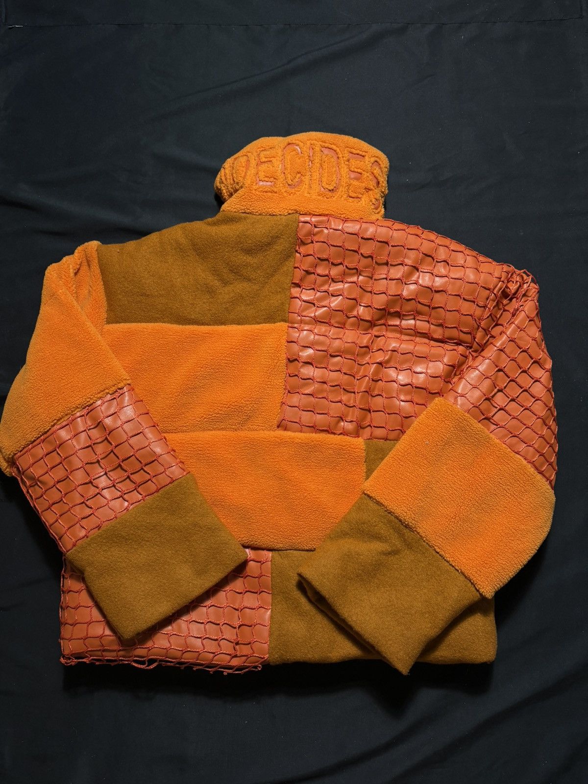 Who Decides War Who Decides War Bird's Eye View Landscape Puffer 'Tangerine' Size US XL / EU 56 / 4 - 2 Thumbnail