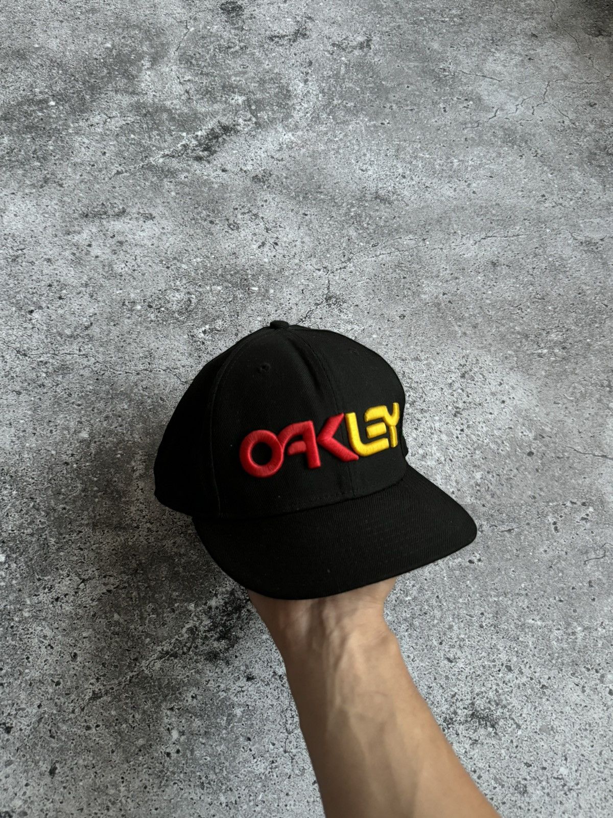 Oakley × Vintage Vintage Oakley X New Era big logo cap Size ONE SIZE - 9 Thumbnail