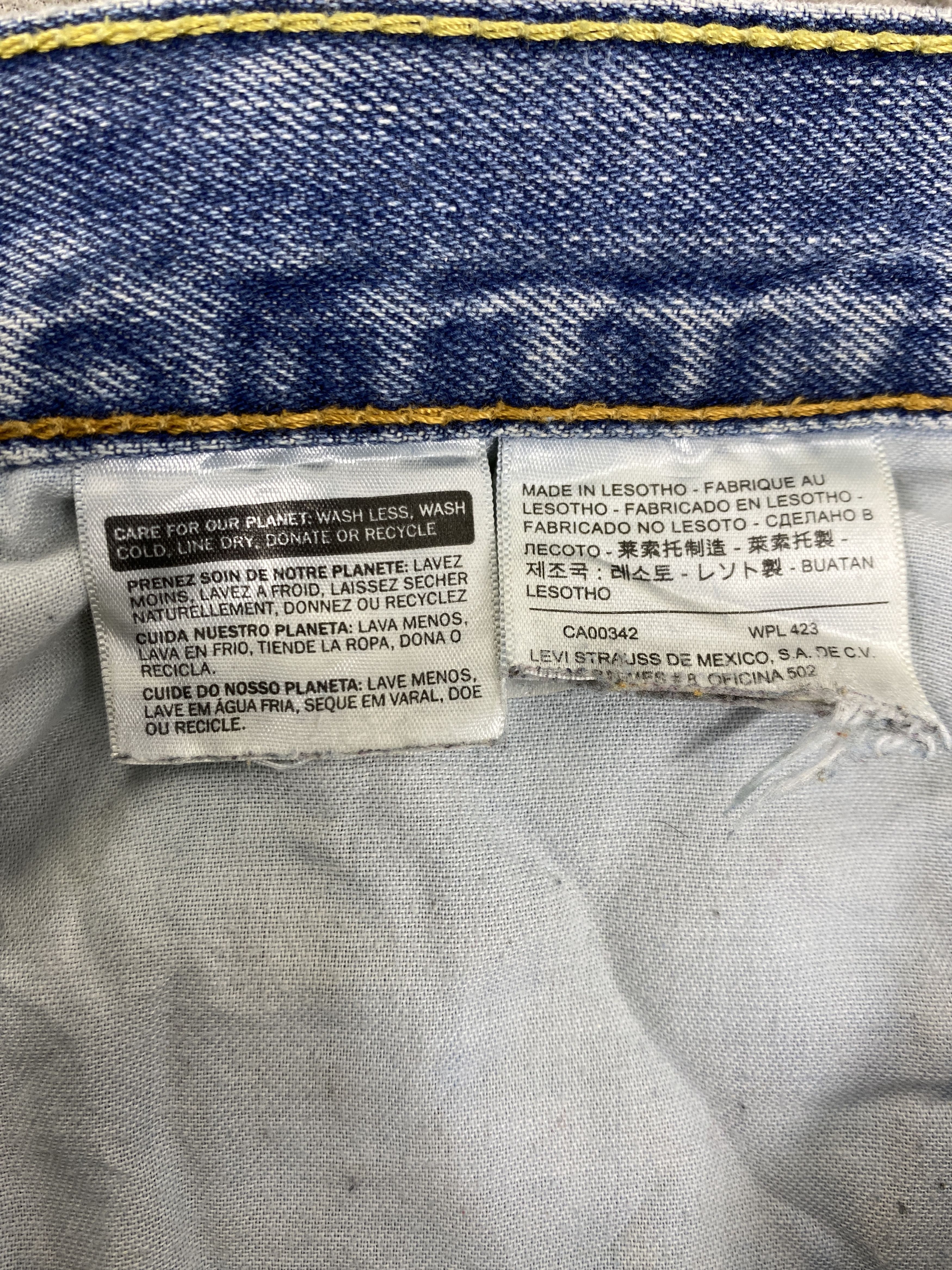 Levi's Mid Blue Wash Vintage Levi's 505 Jeans 40x31 Denim JN1907 Size US 40 / EU 56 - 9 Thumbnail