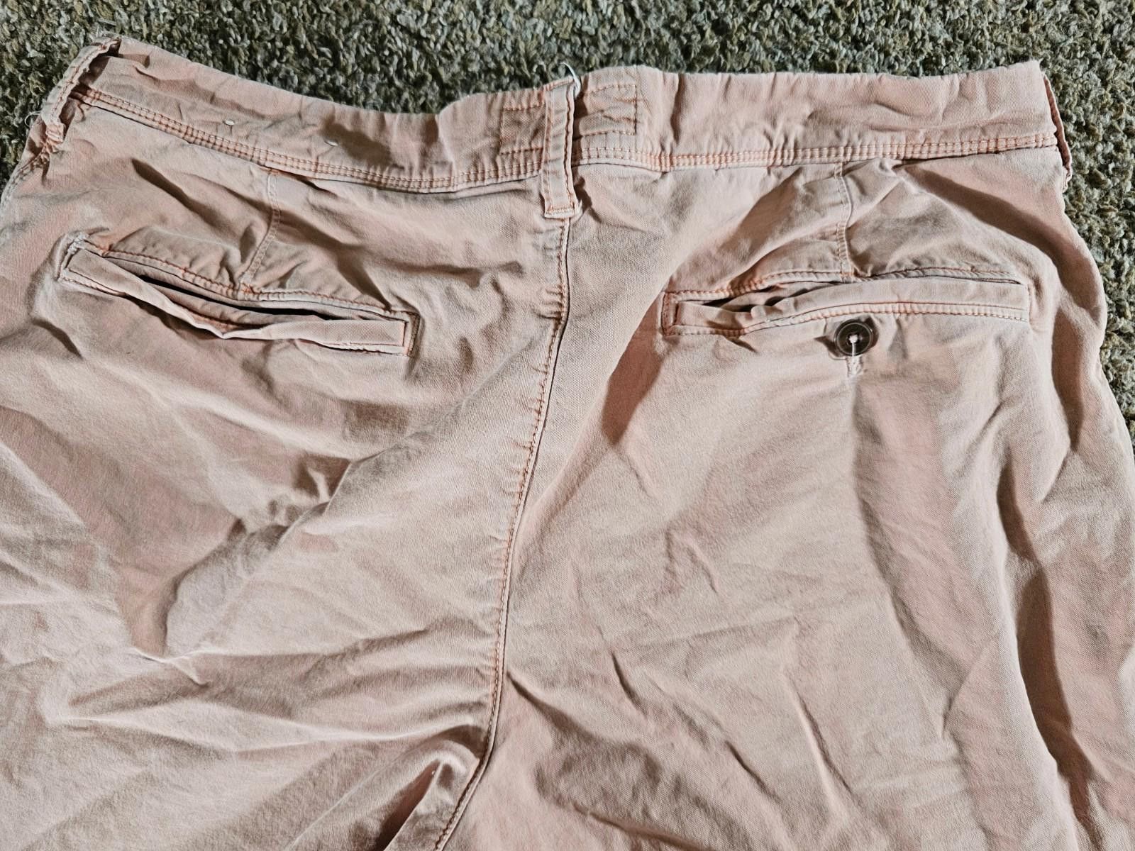 American Eagle Outfitters Men’s American Eagle Next Level Flex Pink Chino Shorts Sz 36 Size US 36 / EU 52 - 7 Thumbnail