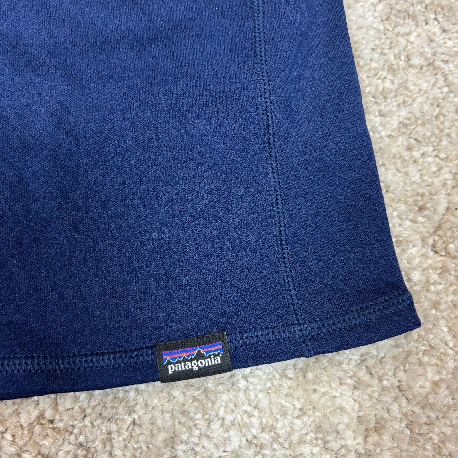 Patagonia Patagonia Capilene Midweight Crewneck Baselayer Shirt Mens S Size US S / EU 44-46 / 1 - 9 Thumbnail