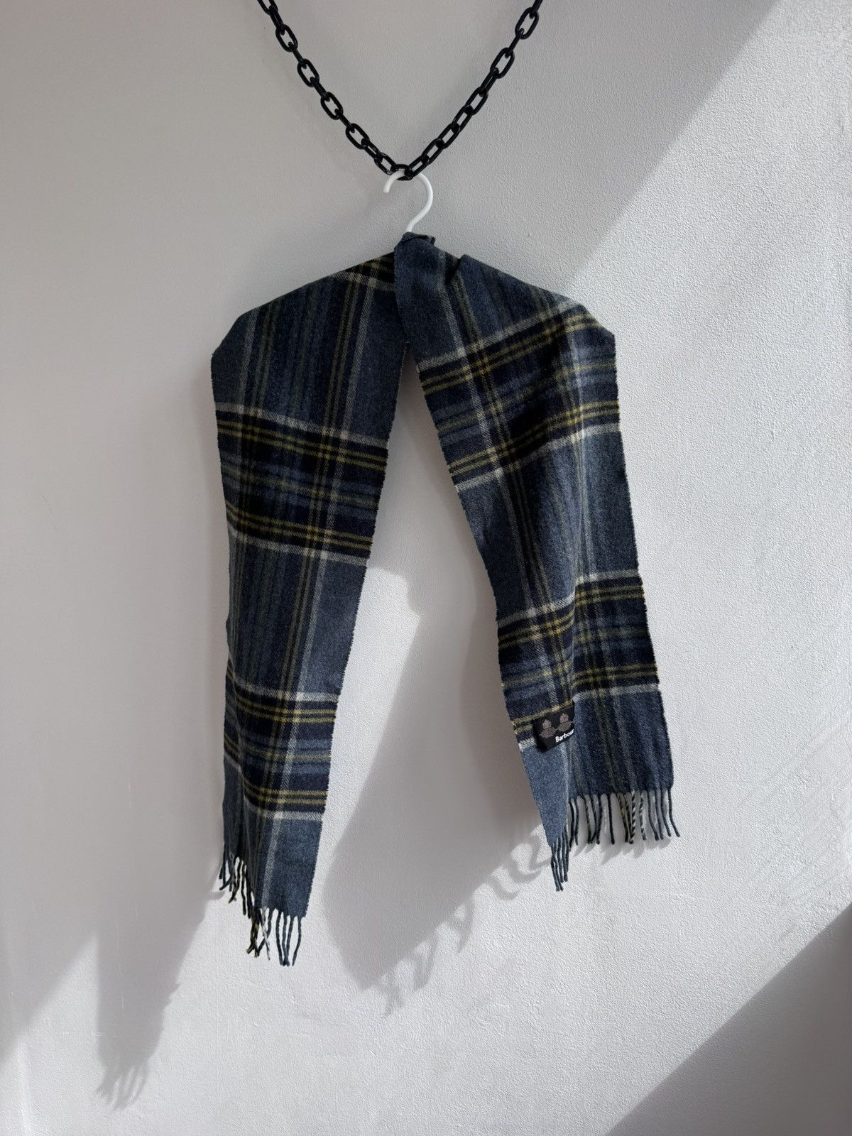 Barbour Barbour Classic 100% Lambswool Tartan Plaid Scarf Green Blue Size ONE SIZE - 7 Thumbnail