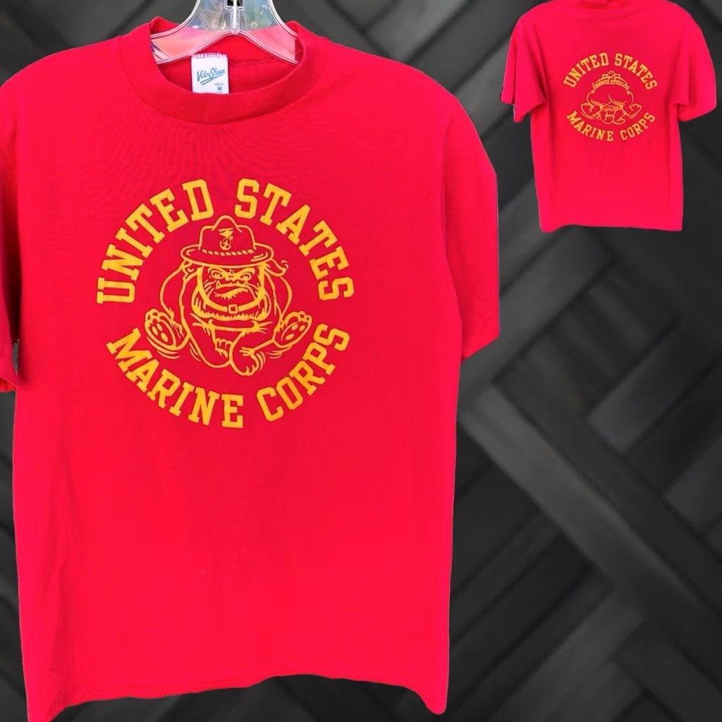 Velva Sheen VINTAGE Velva Sheen United States Marine Corps Bulldog Coming Going T Shirt USA Red M Mens graphic Print Crew Neck Short Sleeve 50/50 Vintage Size US M / EU 48-50 / 2 - 1 Thumbnail