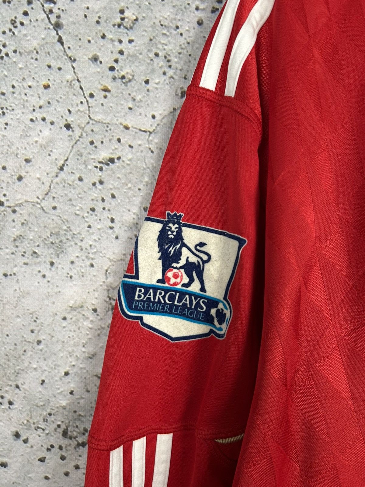 Adidas Luis Suarez Liverpool FC 2010 Soccer Jersey Adidas Football Size US XXL / EU 58 / 5 - 6 Thumbnail