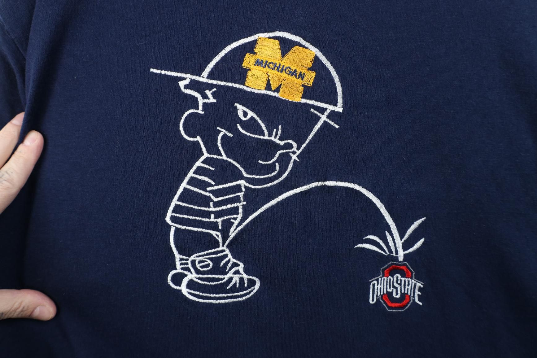 Vintage Vintage 90s Y2K University of Michigan Ohio State T-Shirt Size US XL / EU 56 / 4 - 4 Thumbnail