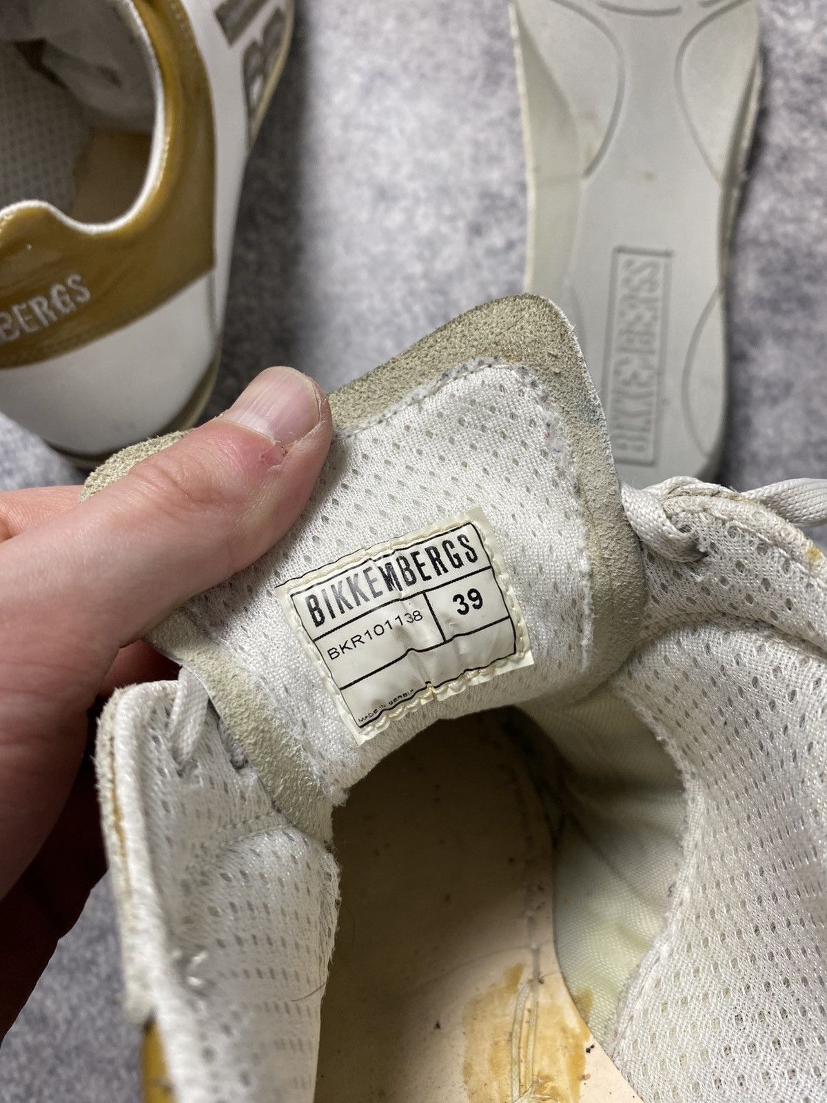 Dirk Bikkembergs Y2K LEATHER SOCCER SNEAKERS WHITE&YELLOW VINTAGE STRETWEAR Size US 5.5 / EU 38 - 10 Thumbnail