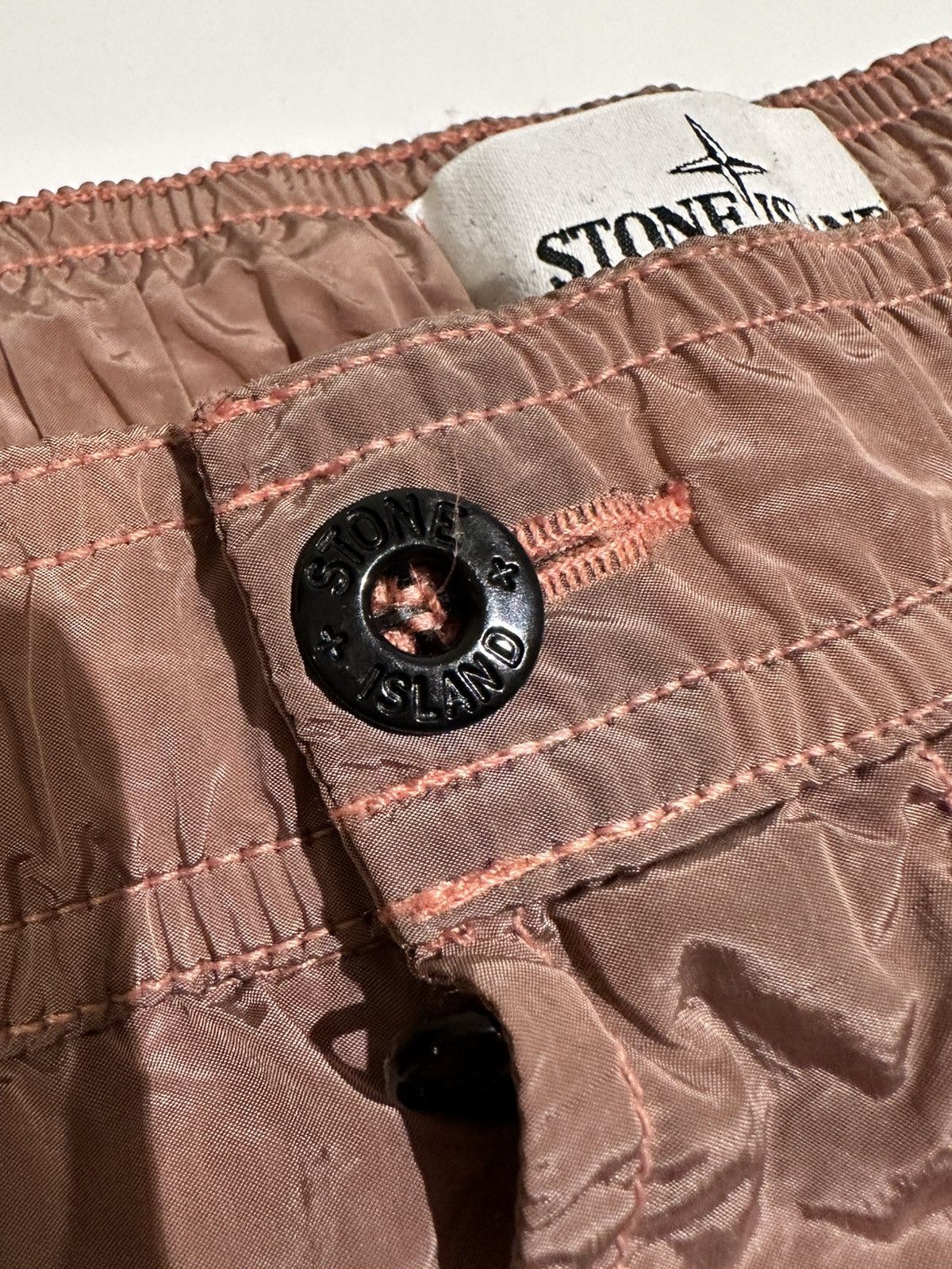 Stone Island Stone Island Metal Nylon Shorts - Pink Size US 32 / EU 48 - 4 Thumbnail