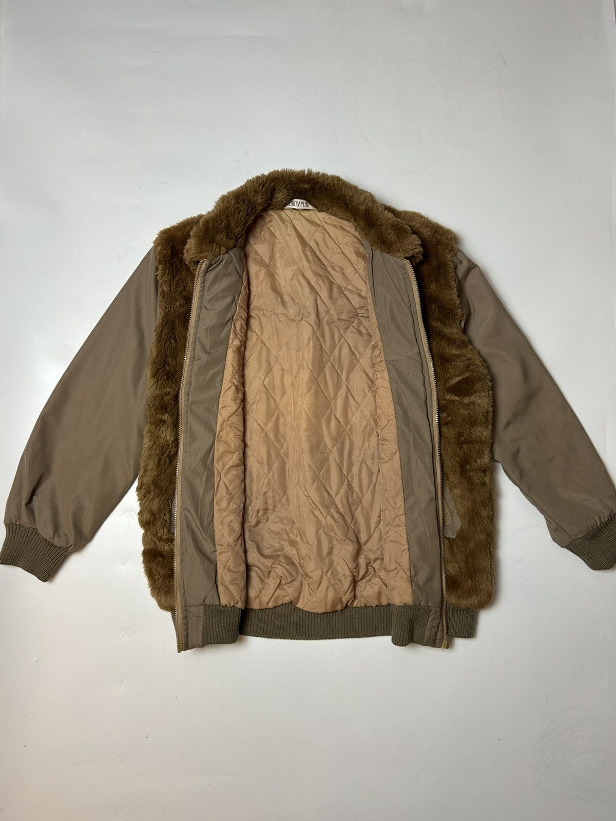 Japanese Brand BEAUTY PLAN FAUX FUR LINING JACKET Size ONE SIZE - 3 Thumbnail