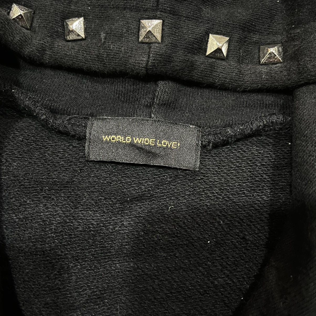Hysteric Glamour World wide love! Distressed studded Hoodie Size US S / EU 44-46 / 1 - 15 Thumbnail