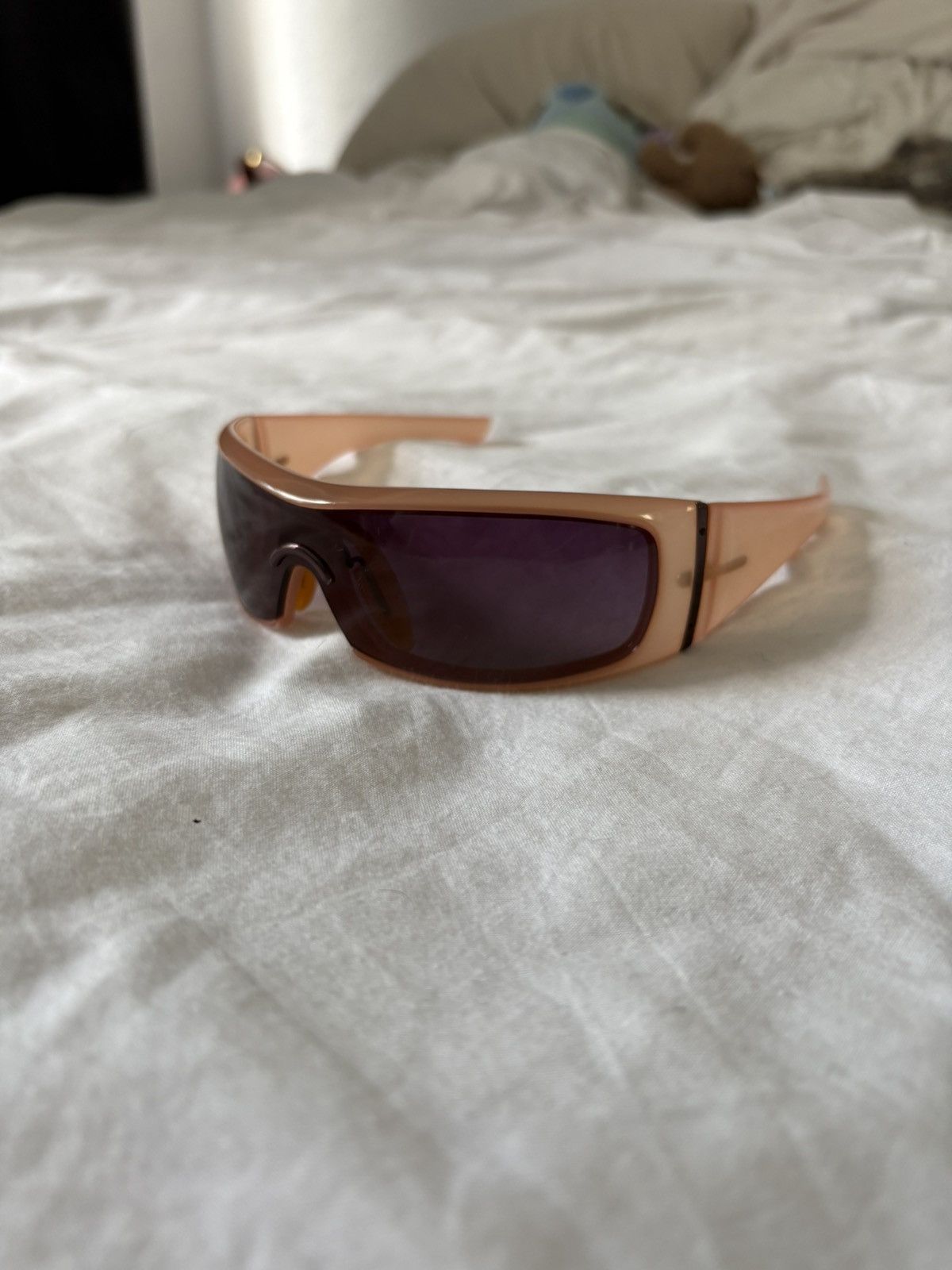 Gucci Gucci Shield GG 1549/S Wraparound Sunglasses Size ONE SIZE - 2 Thumbnail