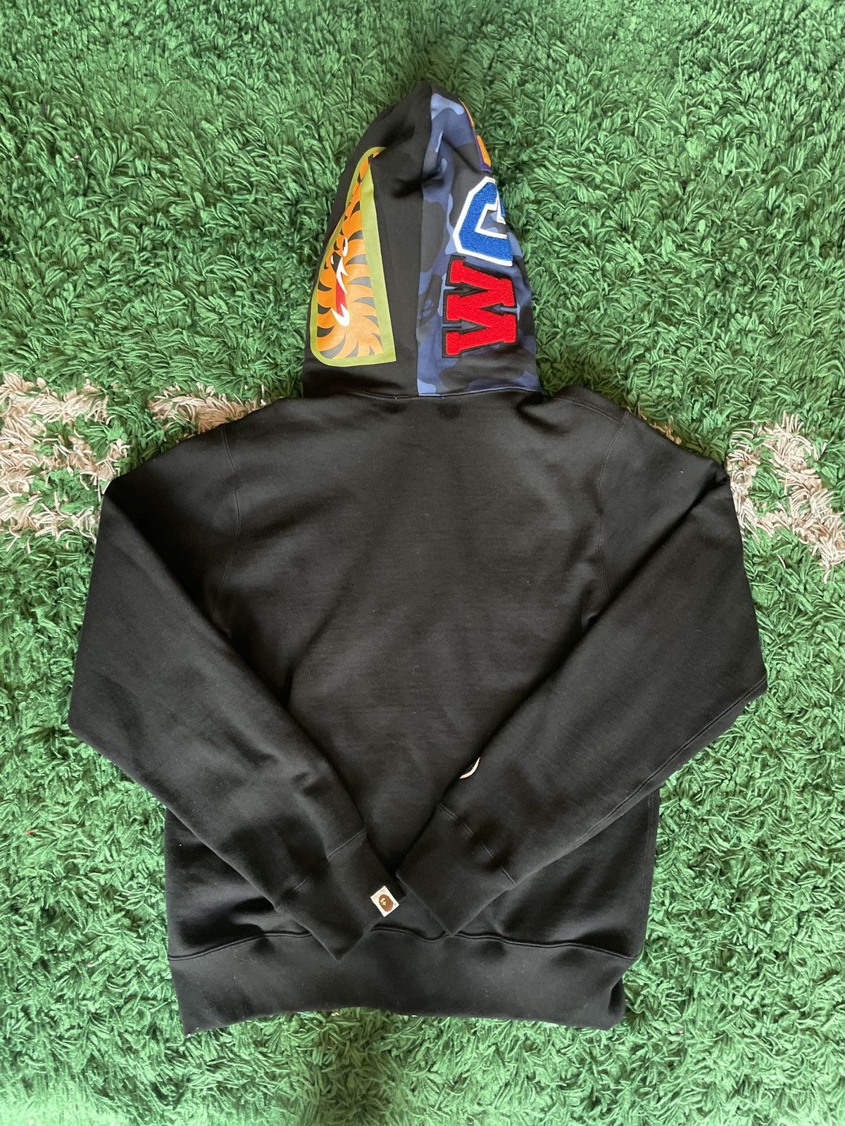 Bape Bape Two Tone Full Zip Hoodie Black/Blue L Size US L / EU 52-54 / 3 - 2 Thumbnail