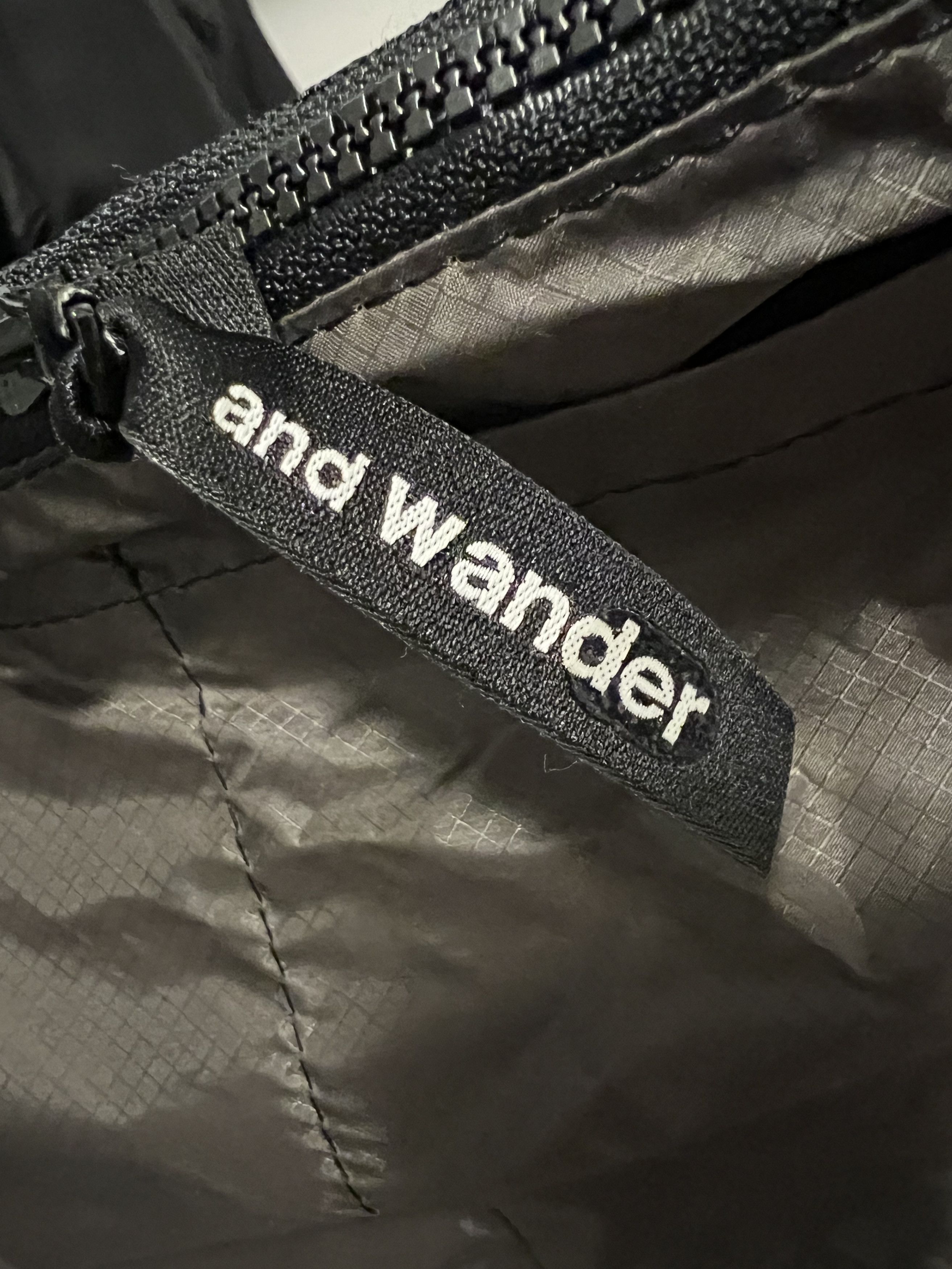 And Wander Brand New Sil Sacoche Bag Size ONE SIZE - 3 Thumbnail