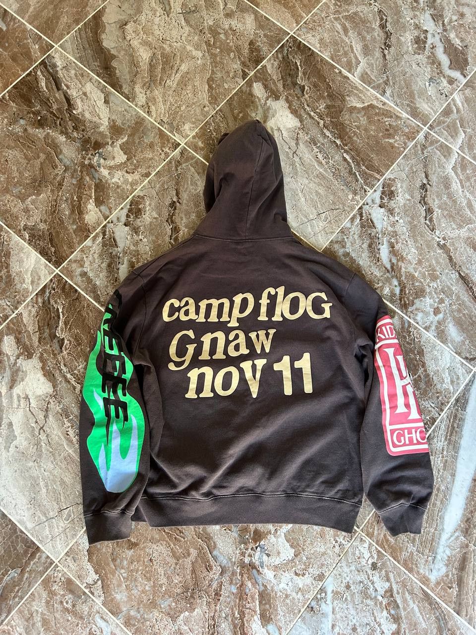 LUCKY ME I SEE GHOSTS CAMP FLOG GNAW HOODIE SIZE M-L