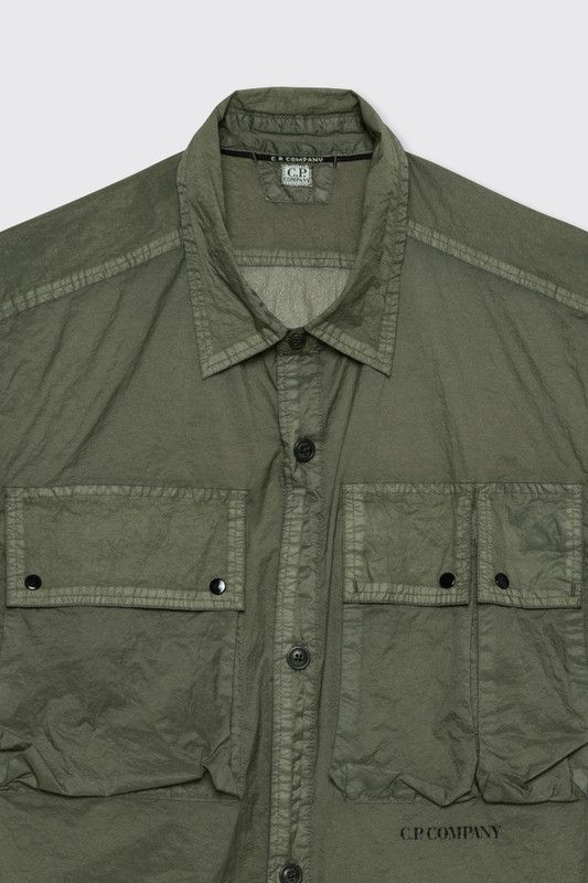 C.P. Company o1y1224 Solid Color Shirt in Military Green Size US M / EU 48-50 / 2 - 2 Thumbnail