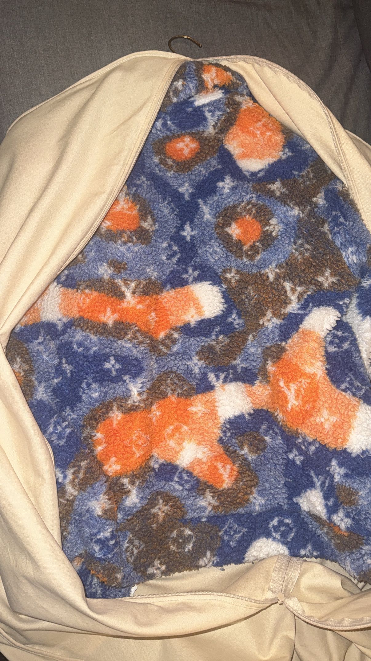 Louis Vuitton Louis Vuitton camo fleece Size US M / EU 48-50 / 2 - 2 Thumbnail