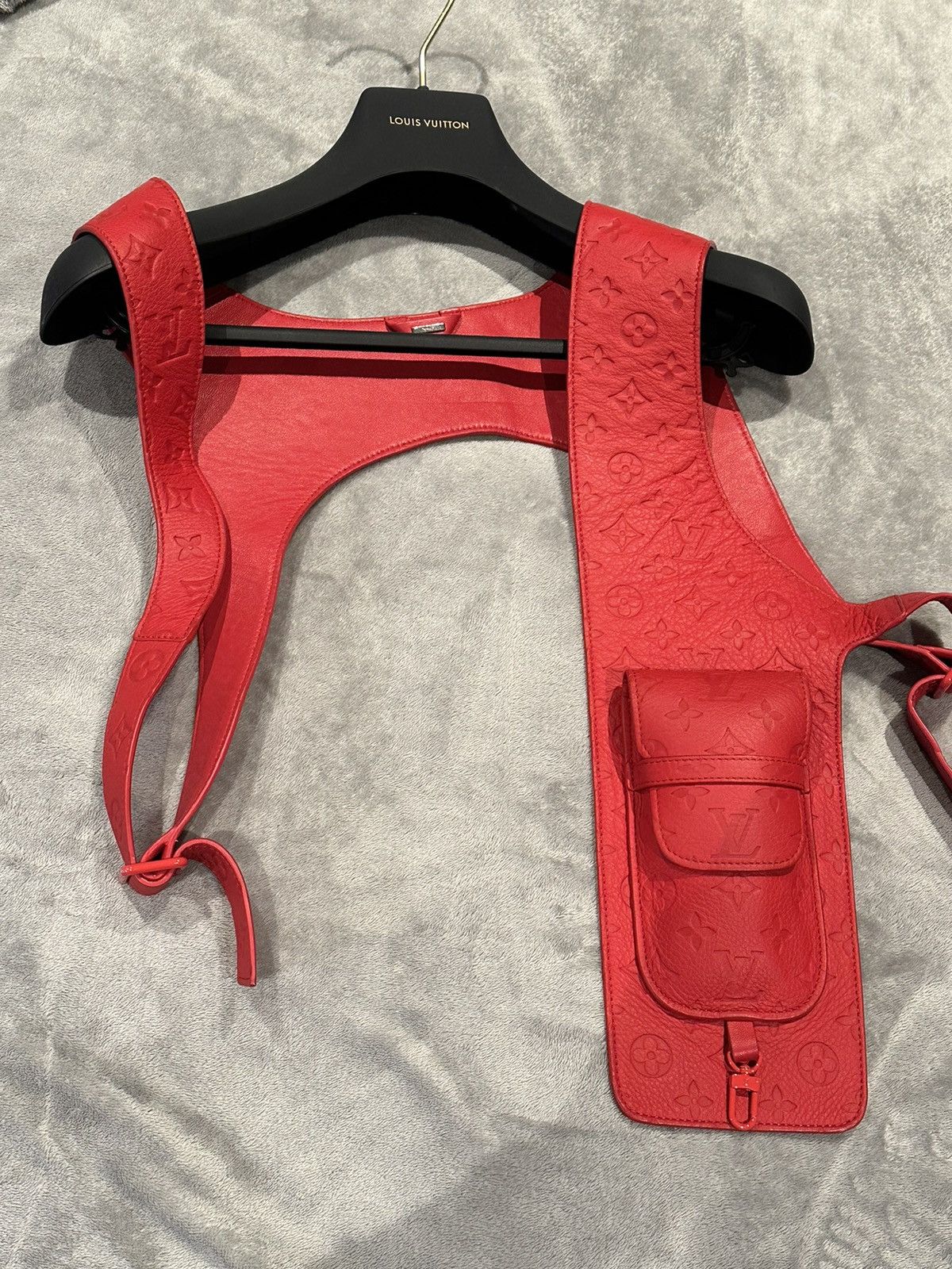 Louis Vuitton × Virgil Abloh Louis Vuitton Leather Red Vest Mid Layer Size US S / EU 44-46 / 1 - 1 Thumbnail