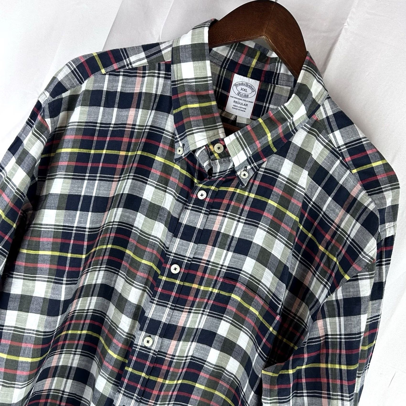 Brooks Brothers Brooks Brothers Shirt XXL Men’s Plaid Button Down Long Sleeve Cotton Lightweight Size US XXL / EU 58 / 5 - 2 Thumbnail