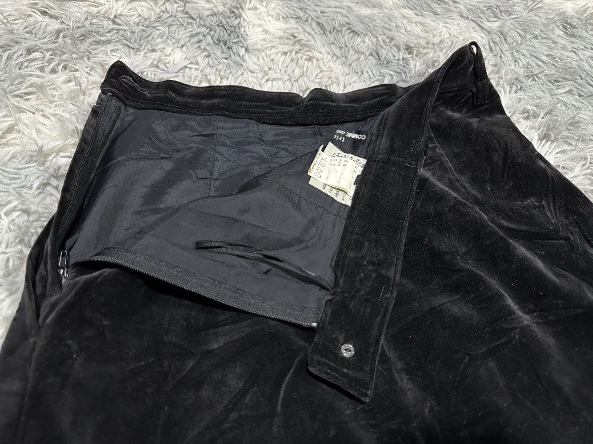 Tricot Comme des Garcons 🔥Vintage Archived 1992 Tricot Comme Des Garcons Velvet Skirt Size 26" / US 2 / IT 38 - 13 Thumbnail