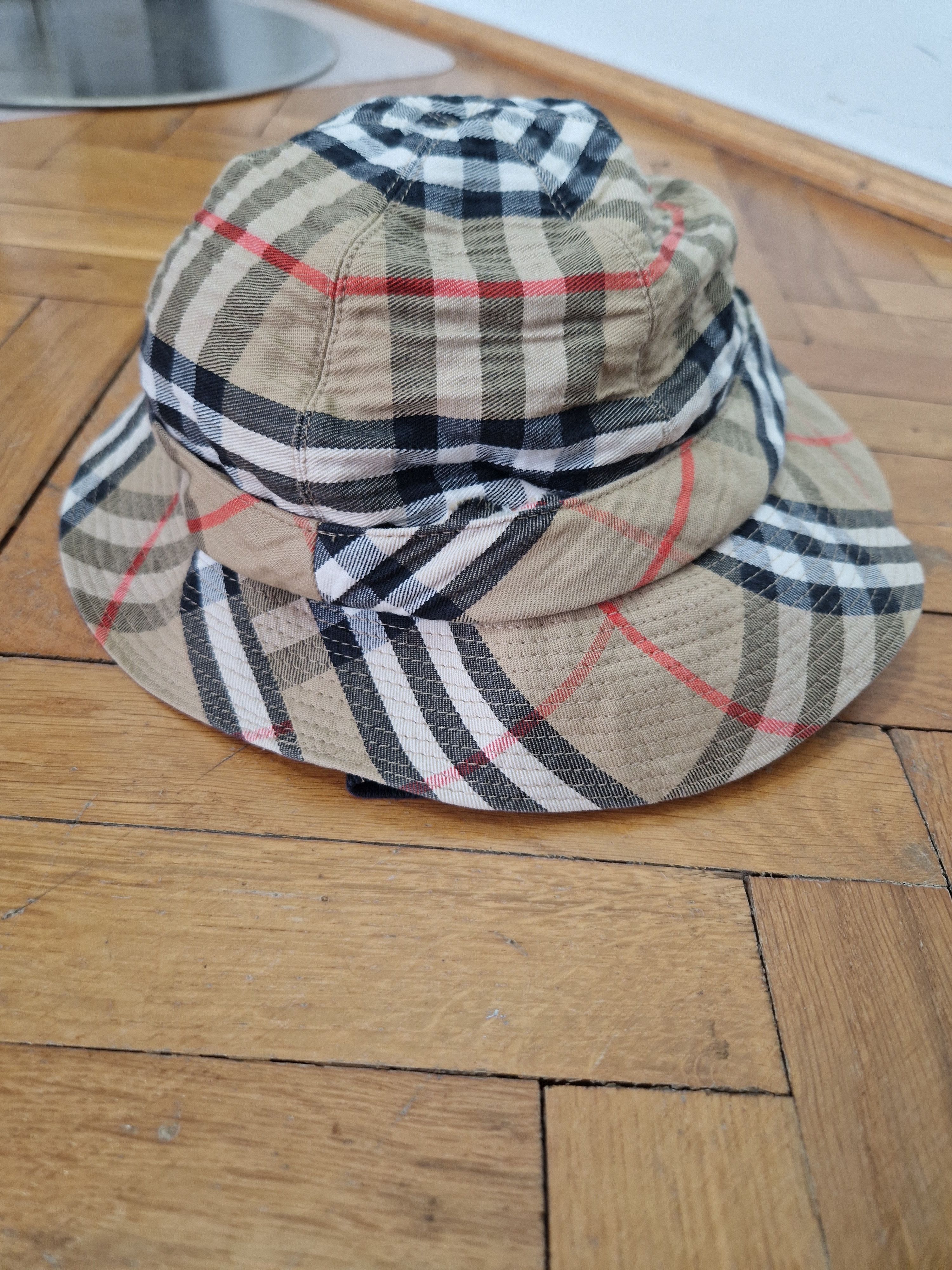 Burberry Burberry bucket hat Size ONE SIZE - 7 Thumbnail