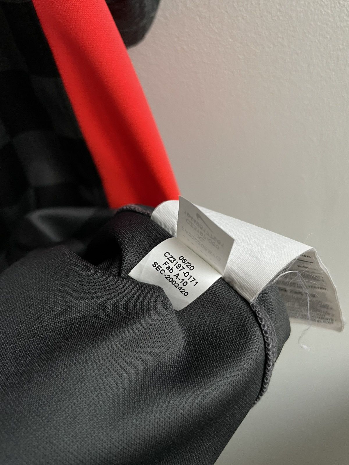 Nike Liverpool 2020 2021 Third Football Soccer Jersey Shirt Nike Size US XL / EU 56 / 4 - 15 Thumbnail