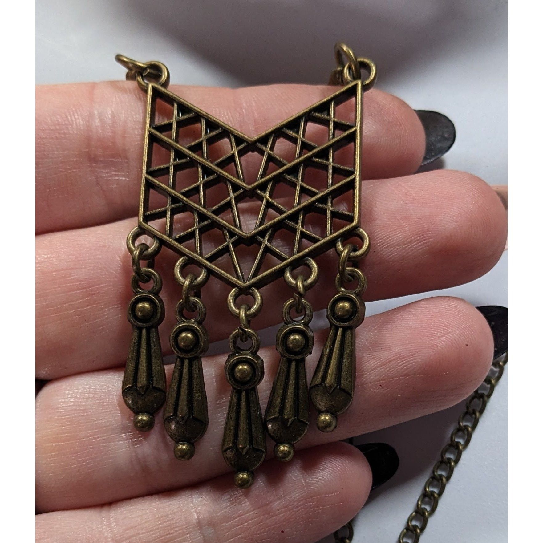 Other Bohemian Geometric Antiqued Gold Tone Fringe Pendant Necklac Size ONE SIZE - 6 Thumbnail