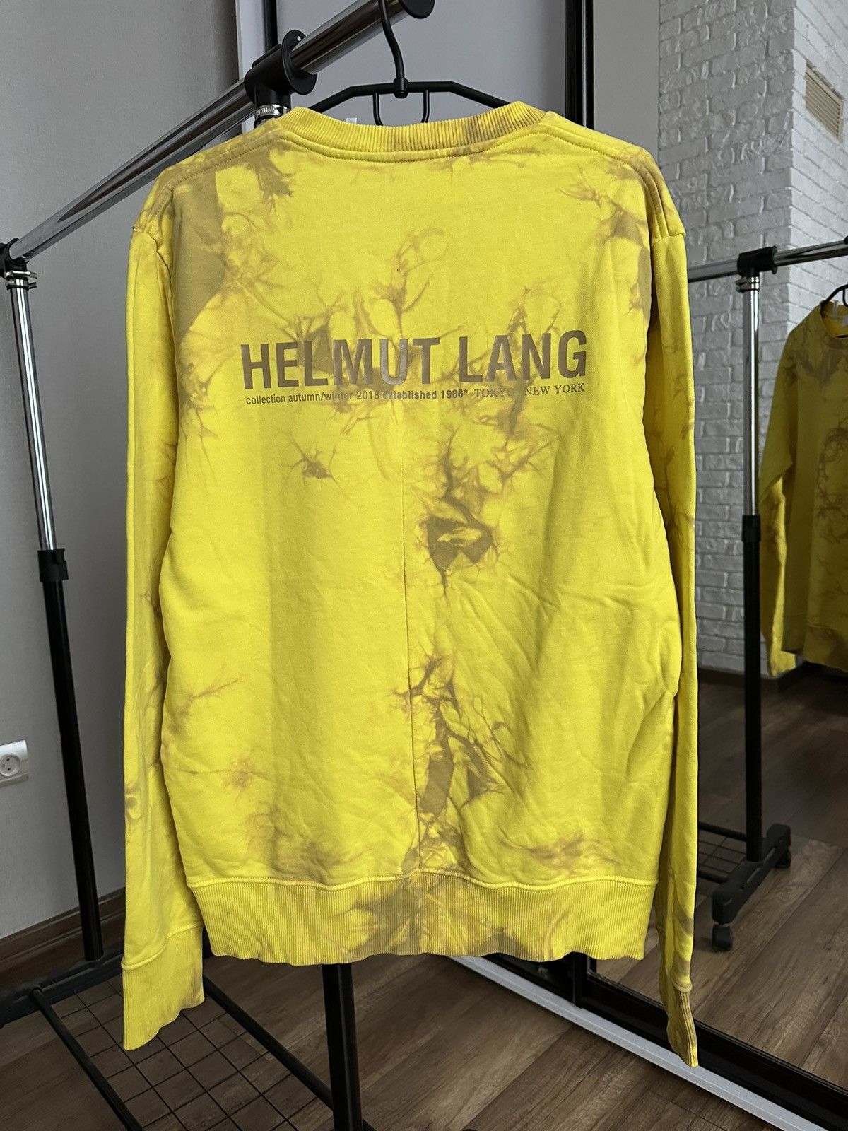 Helmut Lang Helmut Lang Tie Dye Sweatshirt Crewneck Size US L / EU 52-54 / 3 - 1 Thumbnail