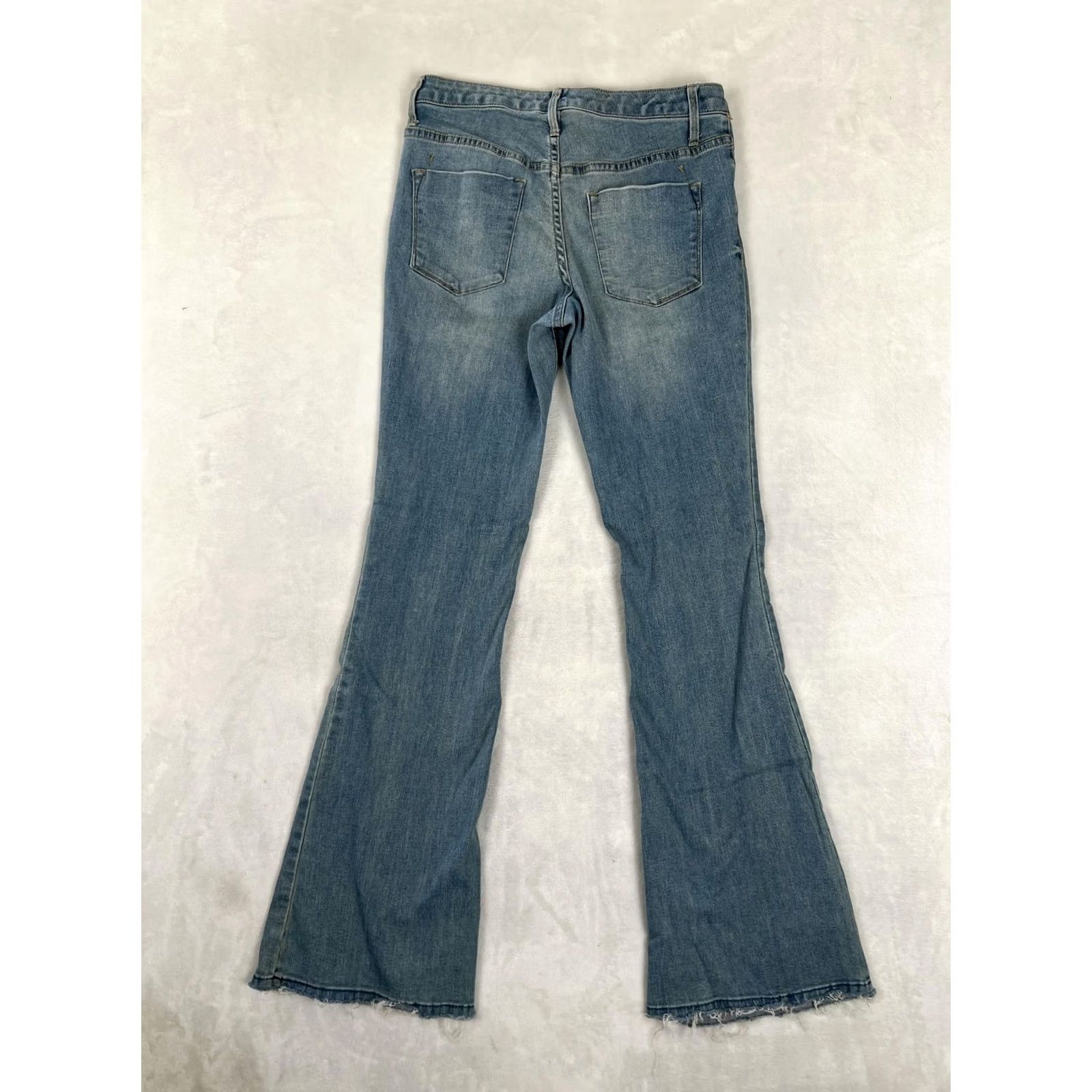 Mossimo Mossimo VTG High Rise Flare Jeans Womens 6 /28 R Blue Denim Stretch Distressed 5-Pocket Zipper Fringed Hem Yellow? Size 28" / US 6 / IT 42 - 7 Thumbnail